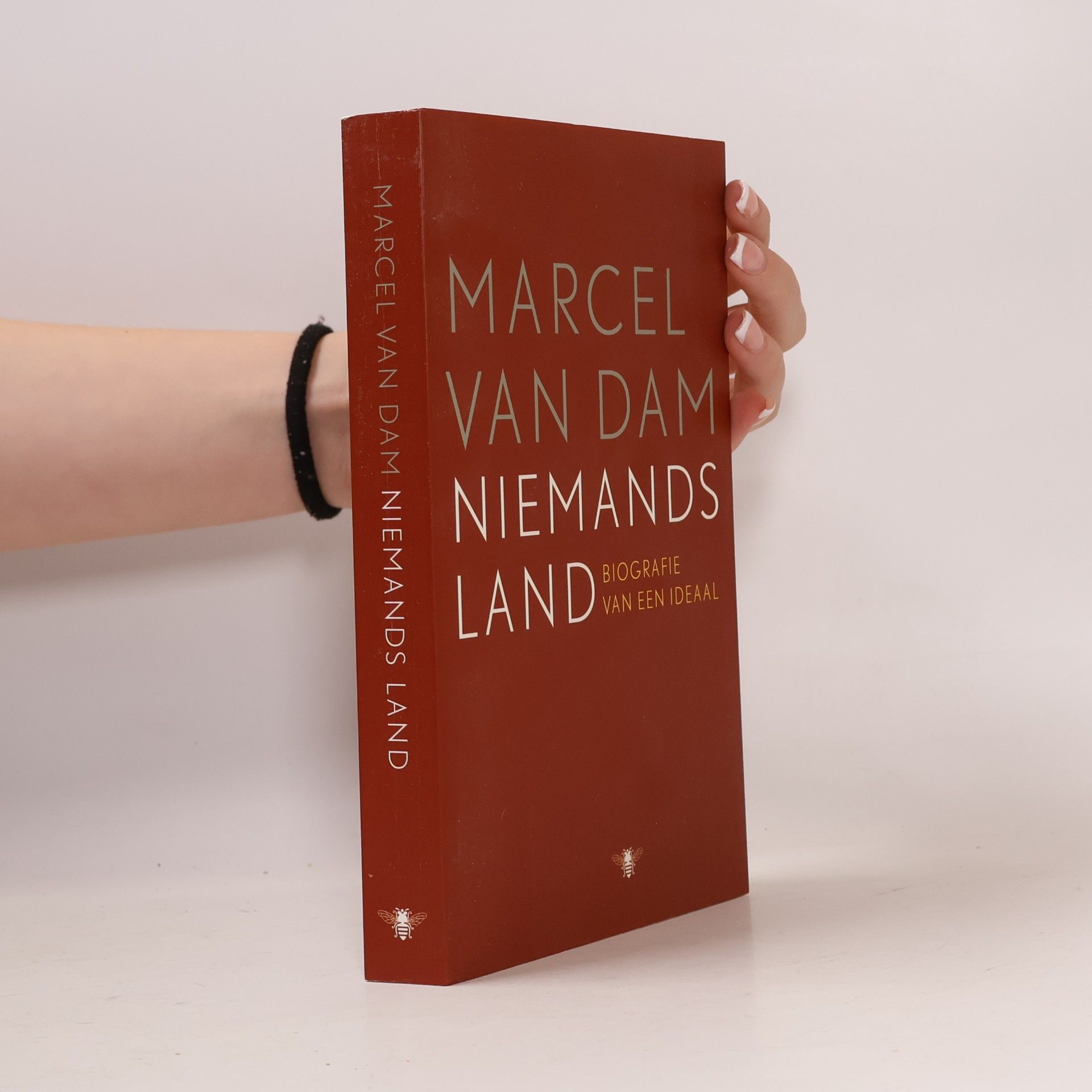 Marcel van Dam Niemands land
