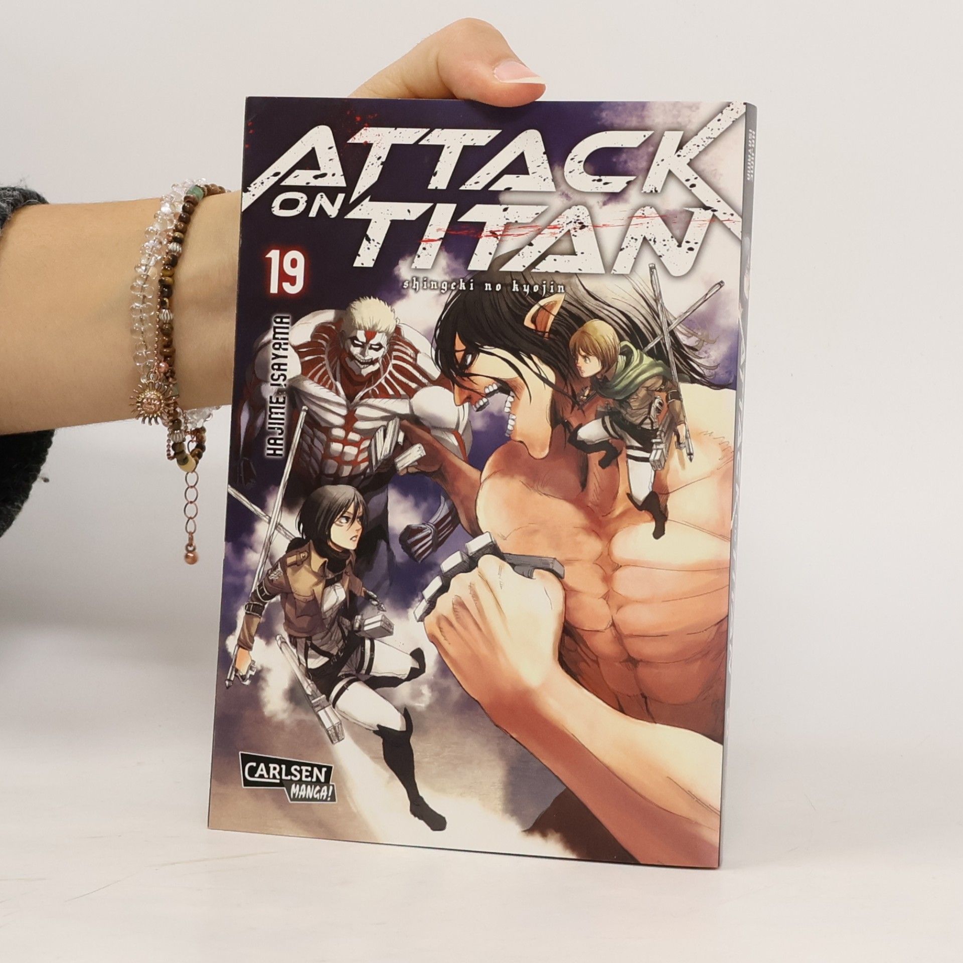 Hajime Isayama Attack on Titan 19