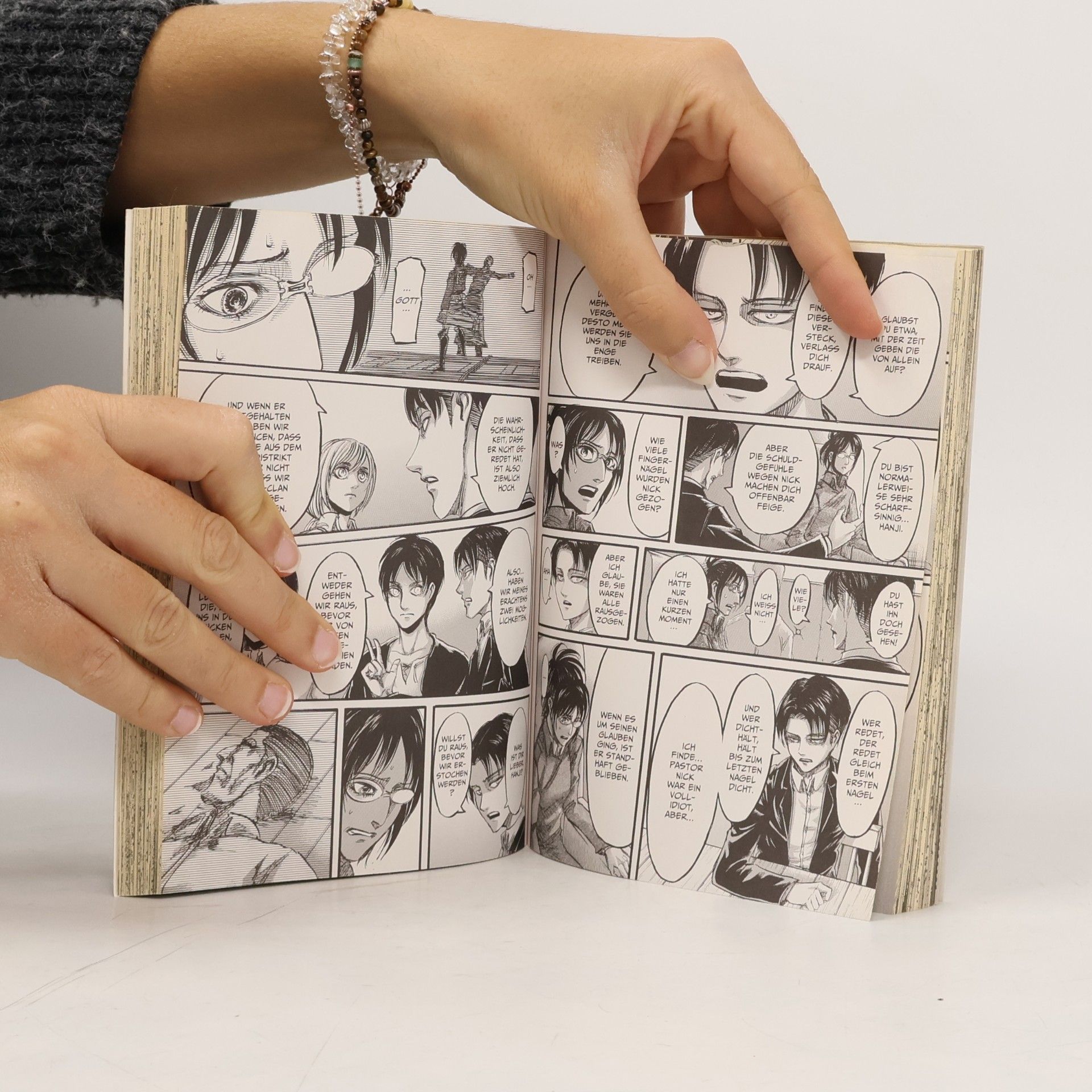 Hajime Isayama Attack on Titan 13