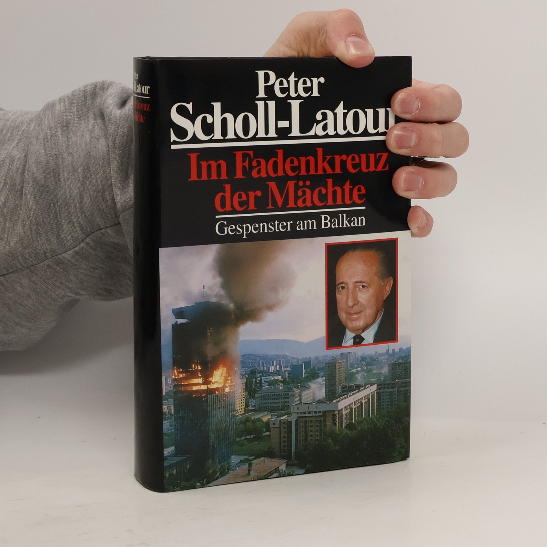Im Fadenkreuz der Mächte