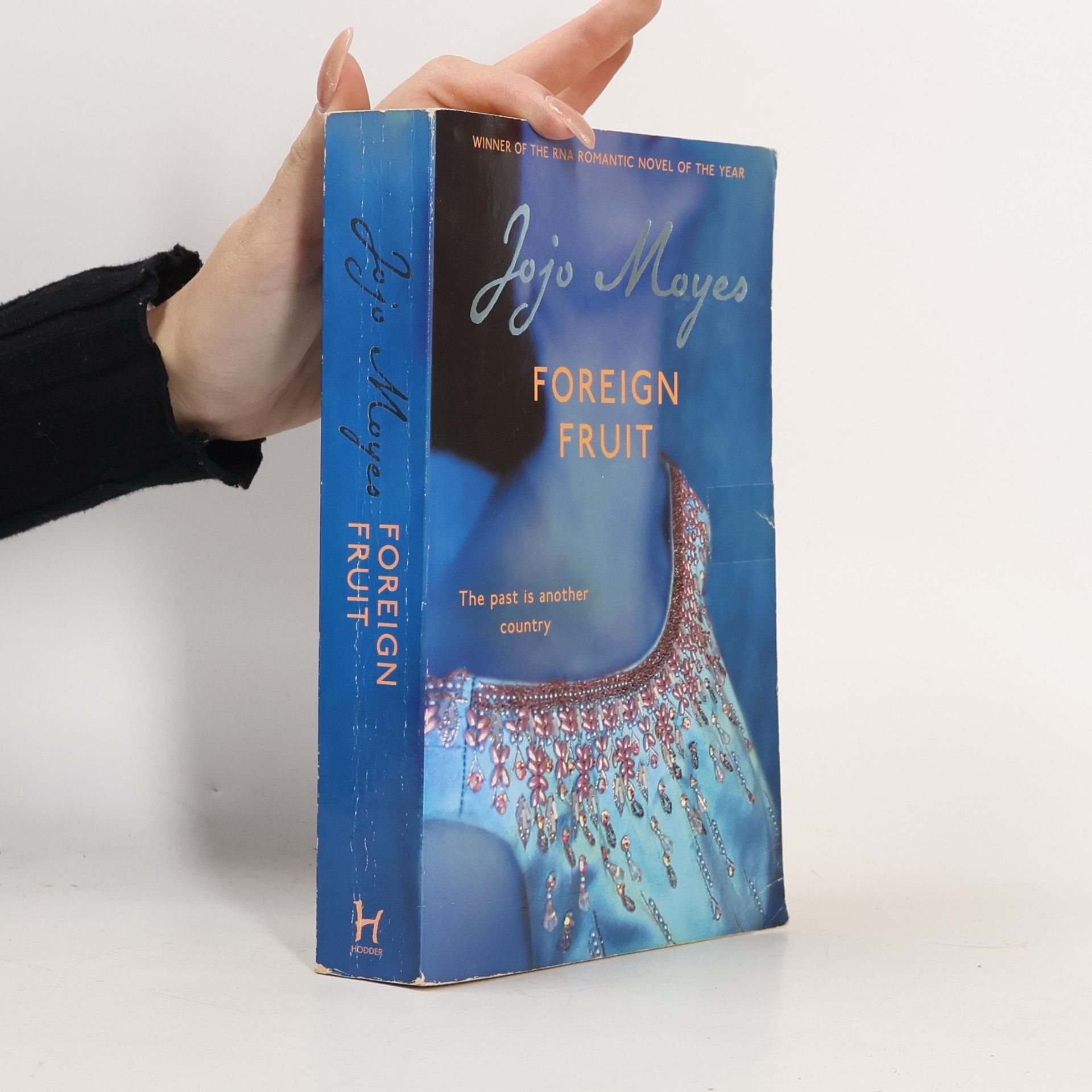 Jojo Moyes Foreign fruit