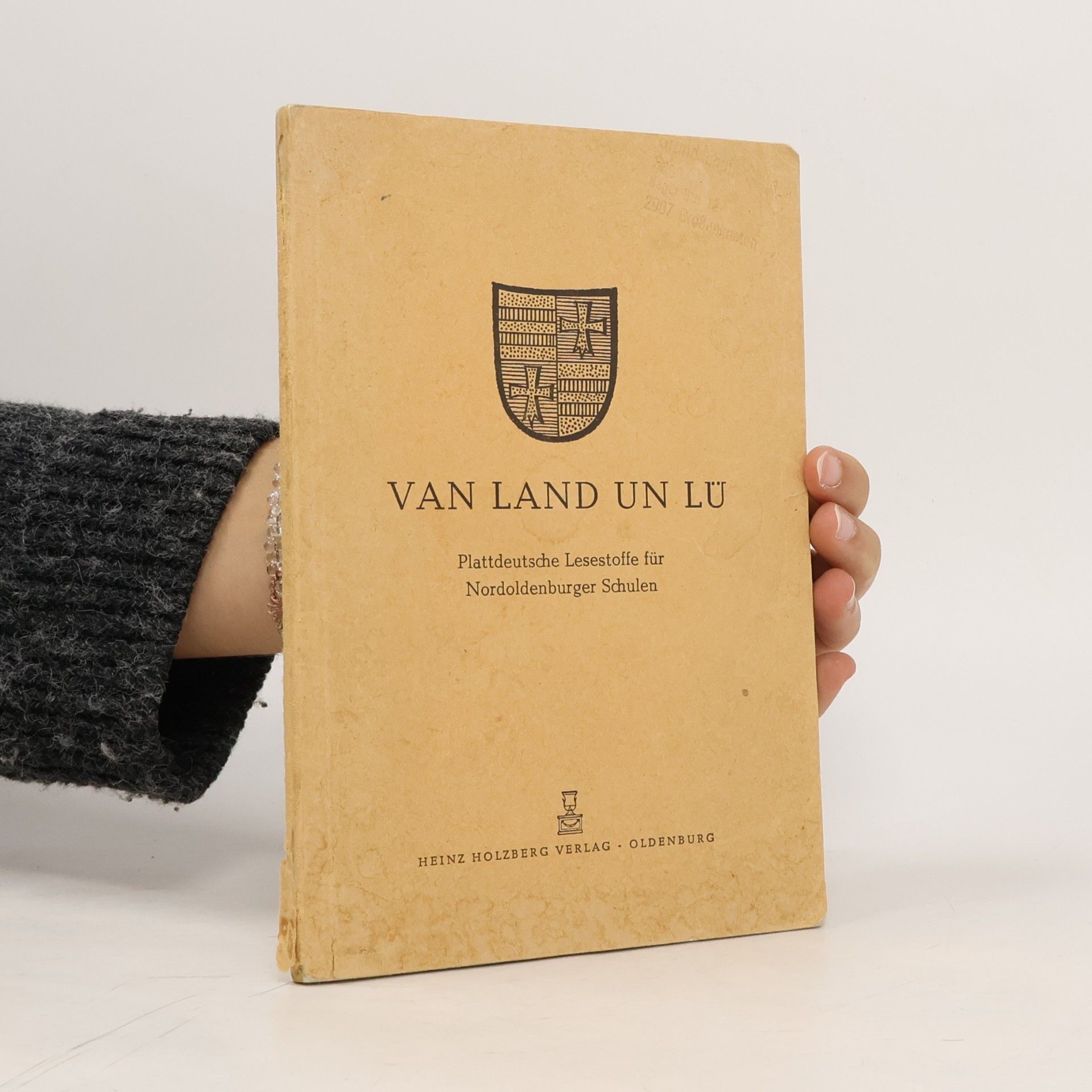 Van Land un Lü