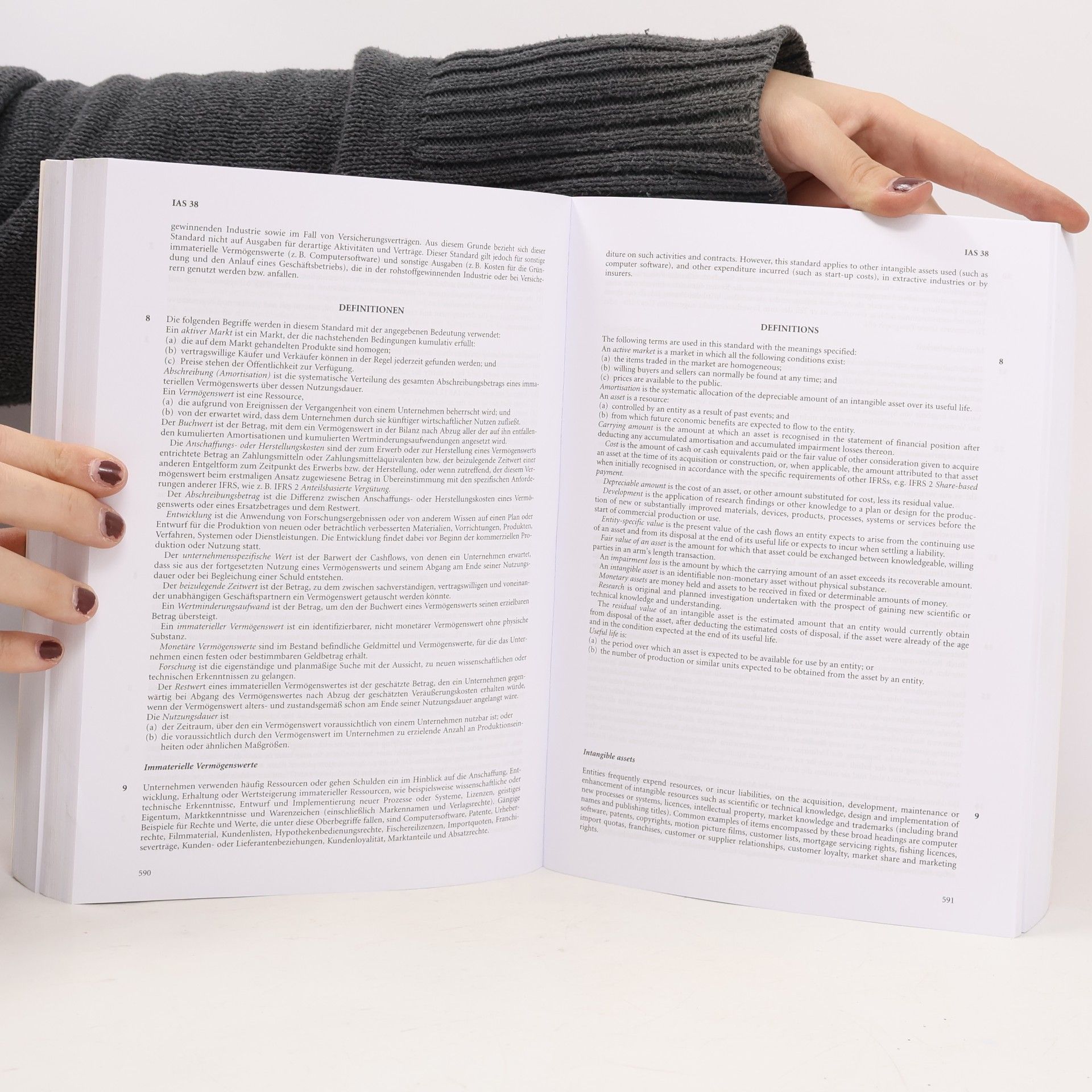 Henning Zülch International Financial Reporting Standards (IFRS) 2010 (International Financial Reporting Standards (IFRS) Deutsche-Englische)