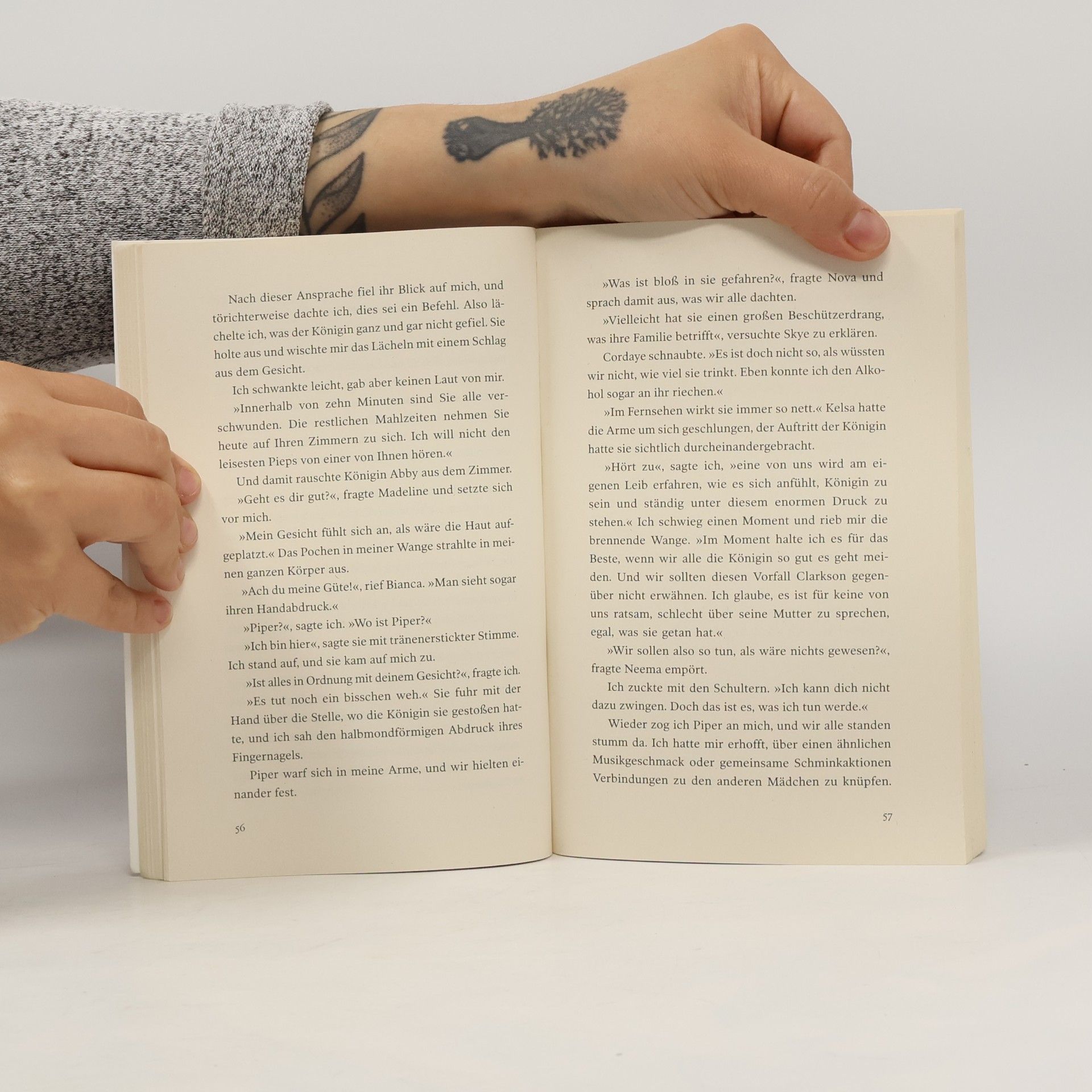 Kiera Cass Selection Storys 2: Herz oder Krone