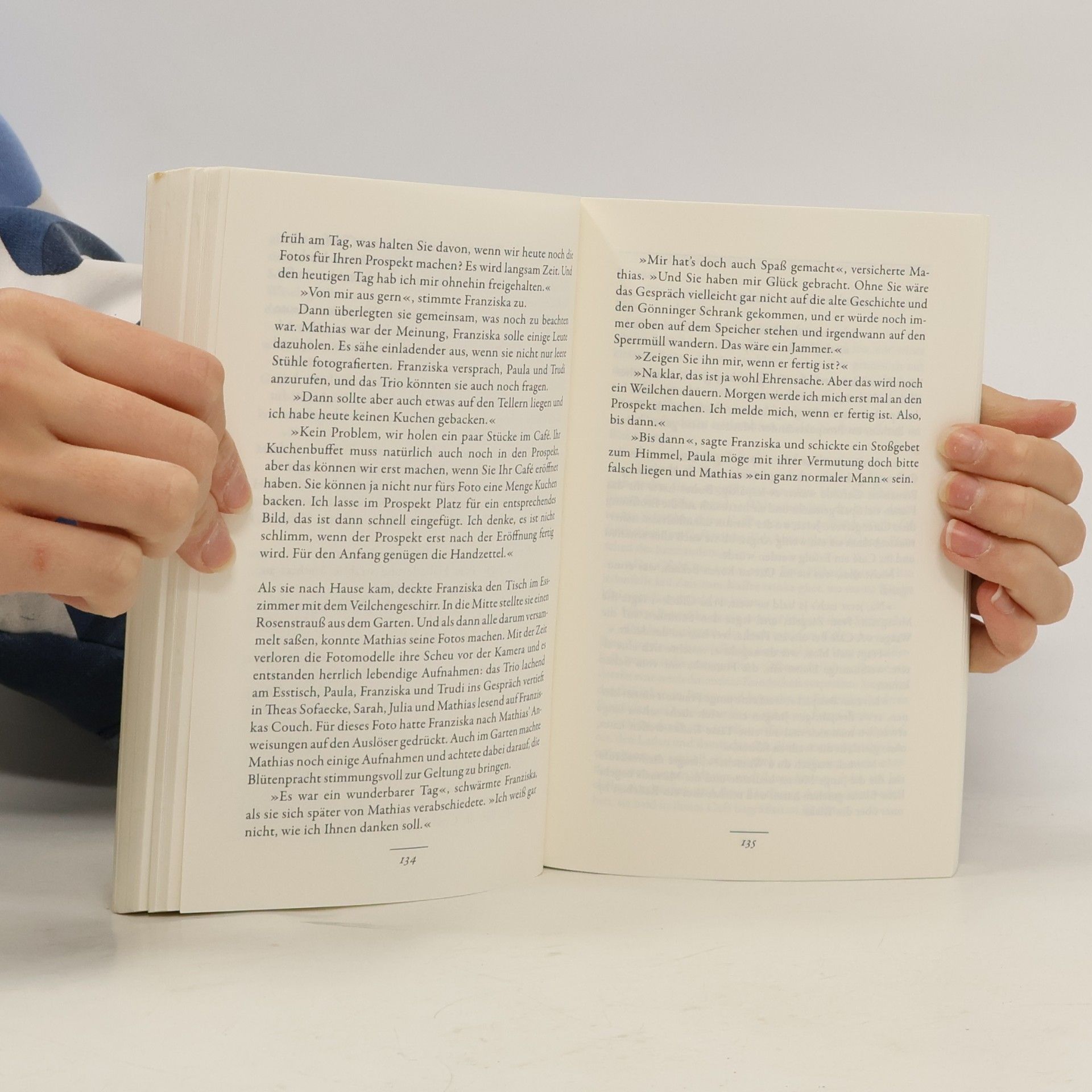 Ingrid Geiger Hefezopf im Buchcafé