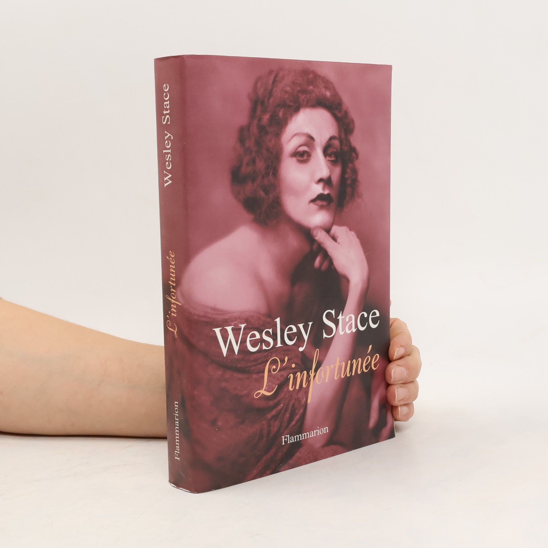 Wesley Stace L'infortunée