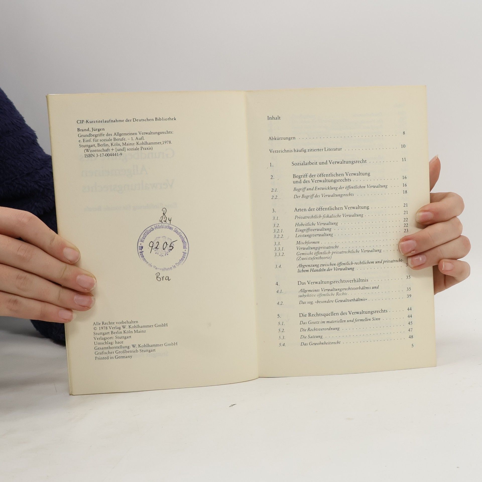 Jürgen Brand Wissenschaft + Soziale Praxis: Grundbegriffe des allgemeinen Verwaltungsrechts