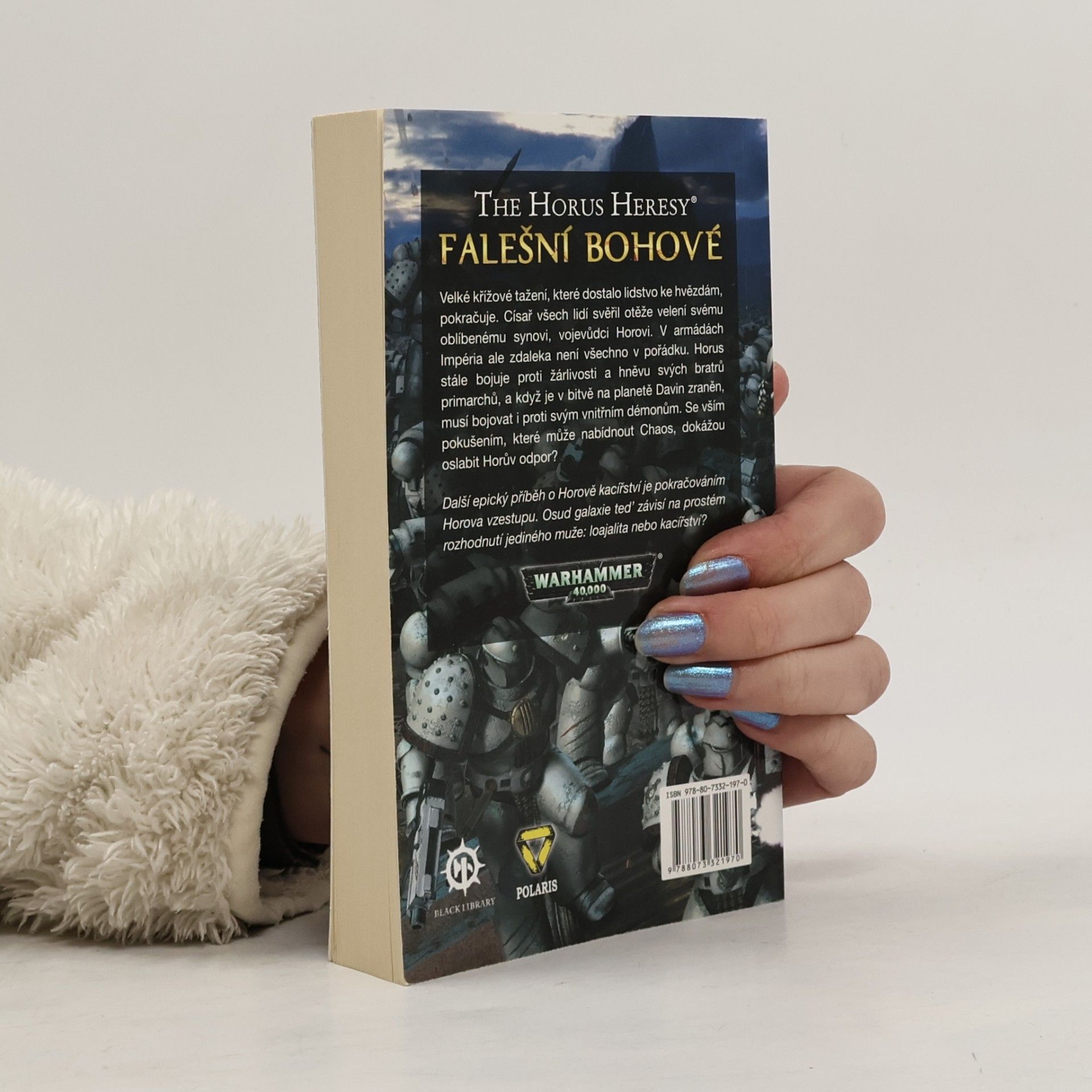 Graham McNeill Falešní bohové : kacířství zapouští kořeny