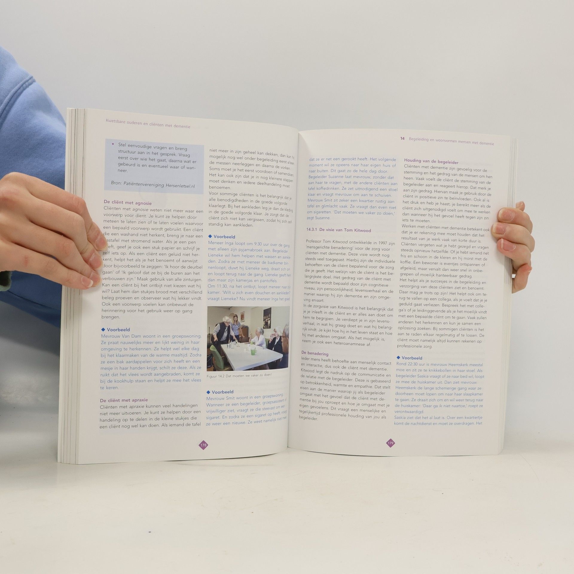 M.C. Baseler Traject Welzijn: Persoonlijk begeleider specifieke doelgroepen MZ Theorieboek Niveau 4