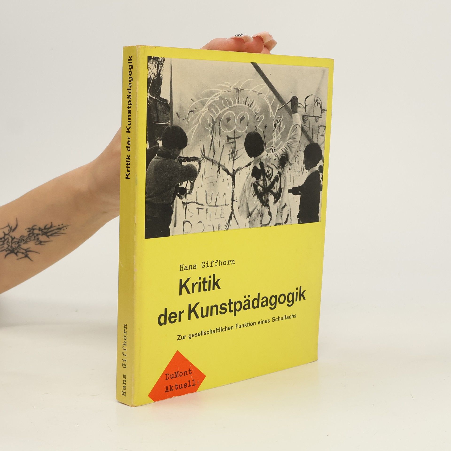 Kritik der Kunstpädagogik