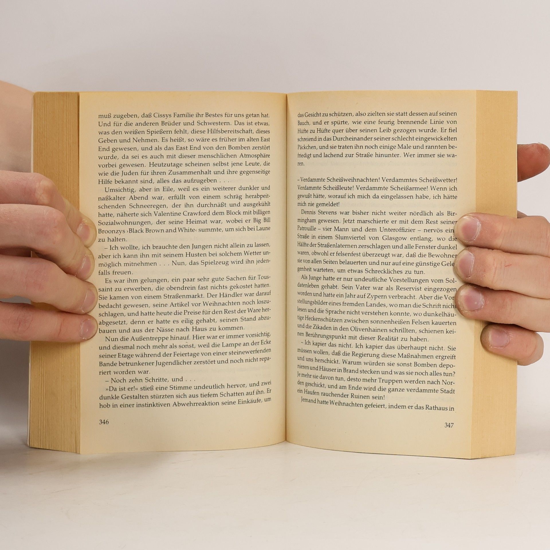 John Brunner Gehirnpest / Die dunklen Jahre / Die Aschenbrücke. Drei Science Fiction Romane in einem Band.