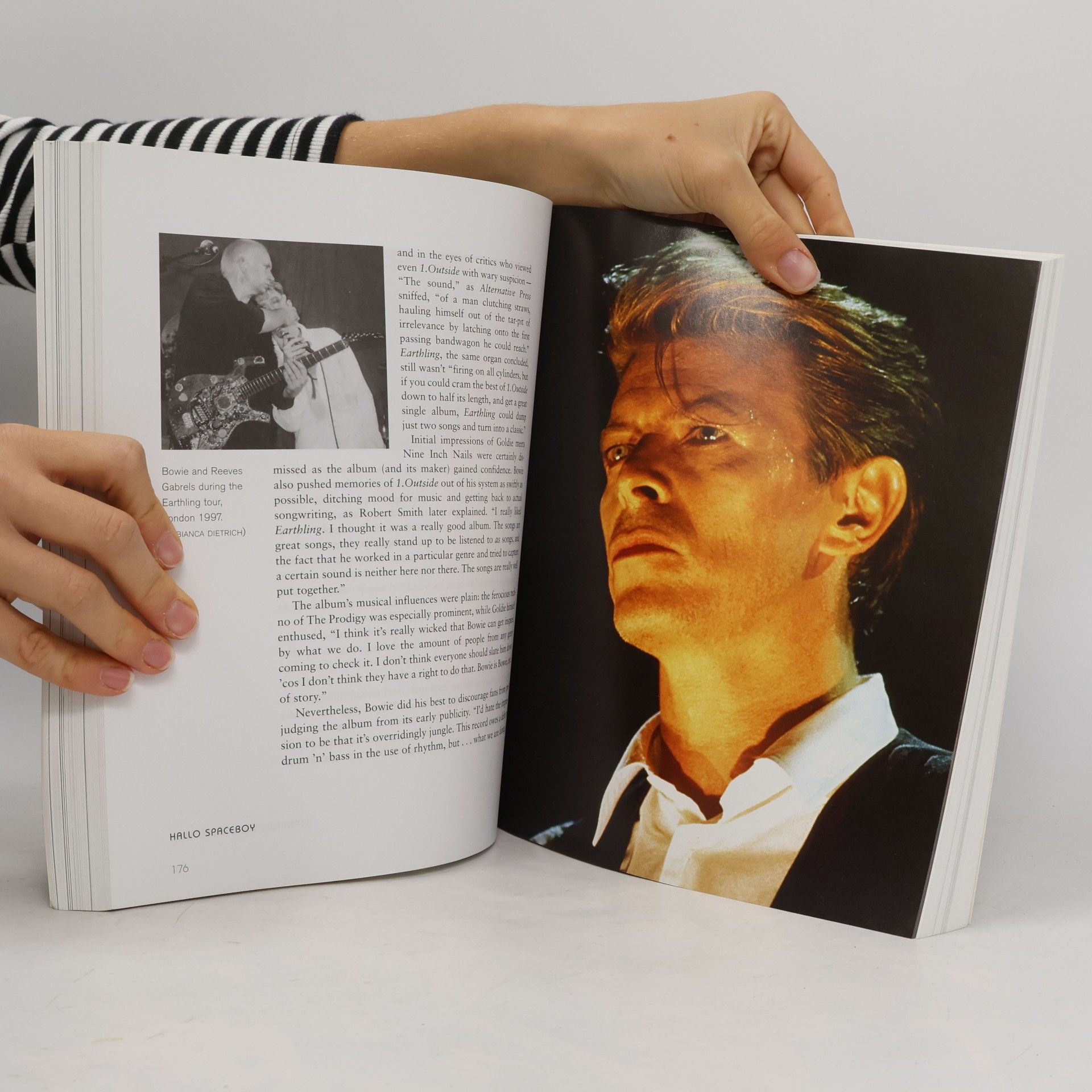 Dave Thompson Hallo Spaceboy: The Rebirth of David Bowie