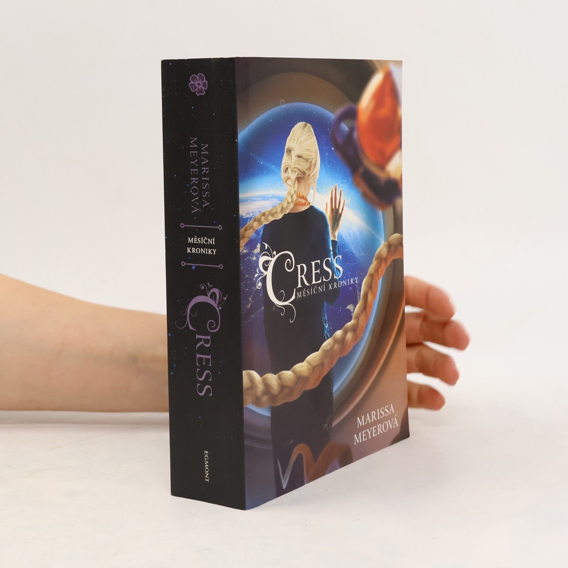 Marissa Meyer Měsíční kroniky. Cress