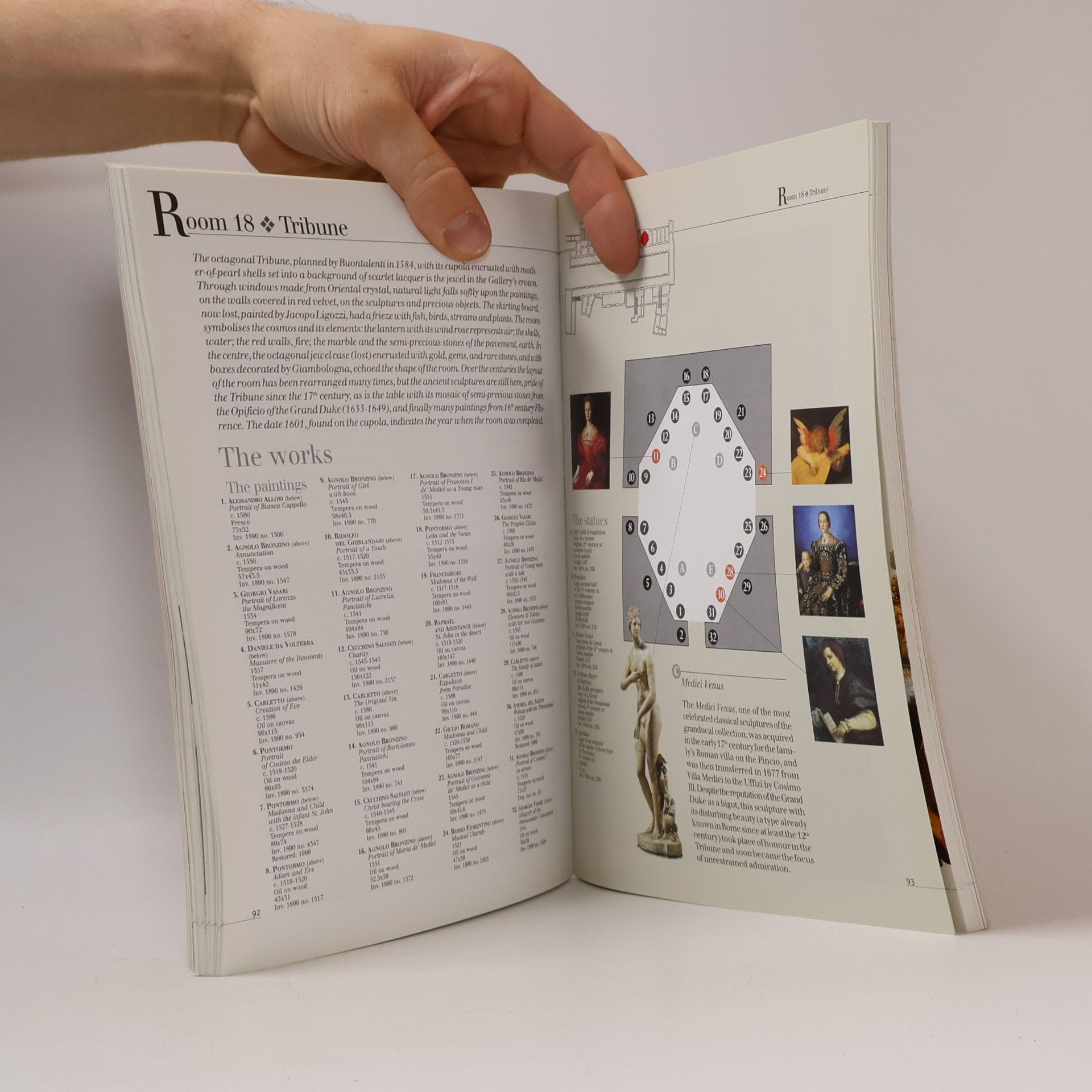 Various authors Uffizi Gallery : The official guide. All of the works