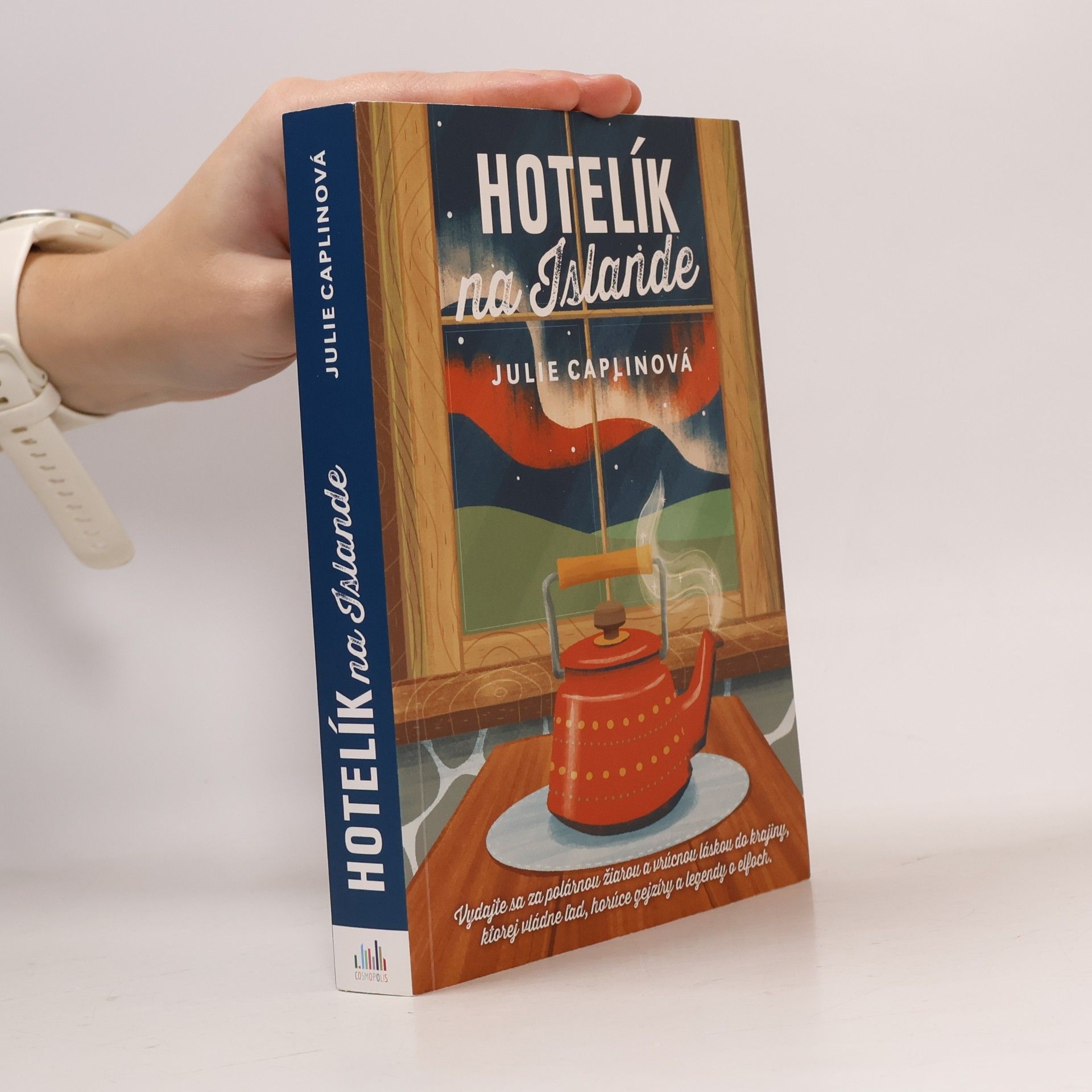 Julie Caplinová Hotelík na Islande