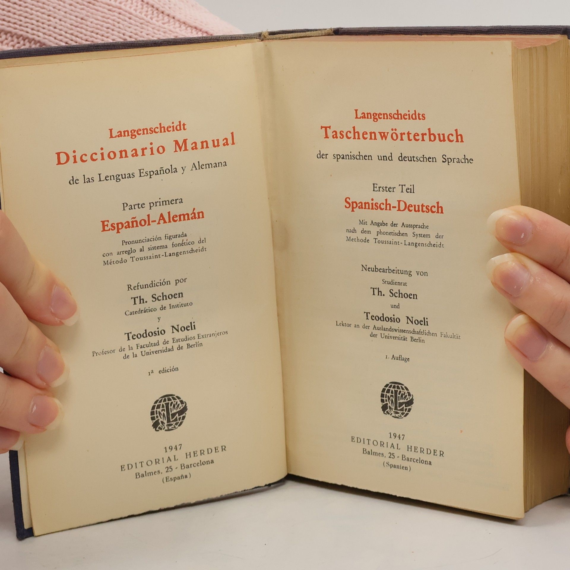 Th. Schoen Diccionario Manual de las Lenguas Española y Alemana. Langenscheidts Taschenwörterbuch