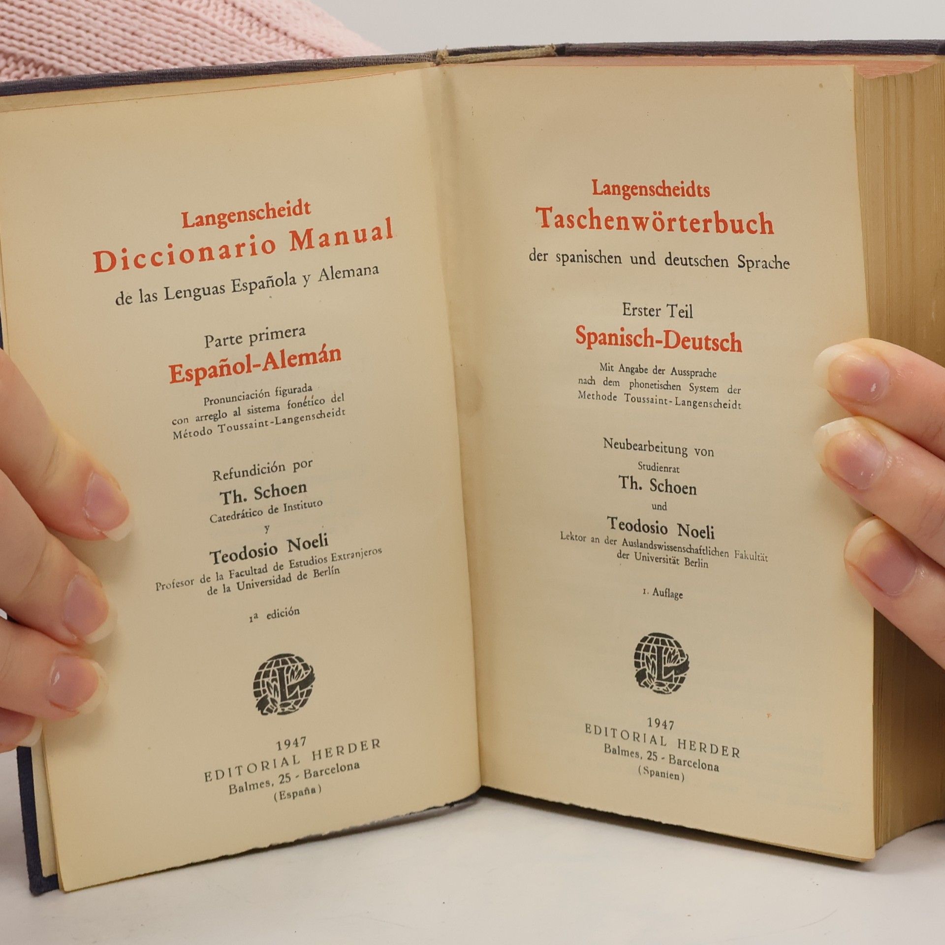 Th. Schoen Diccionario Manual de las Lenguas Española y Alemana. Langenscheidts Taschenwörterbuch