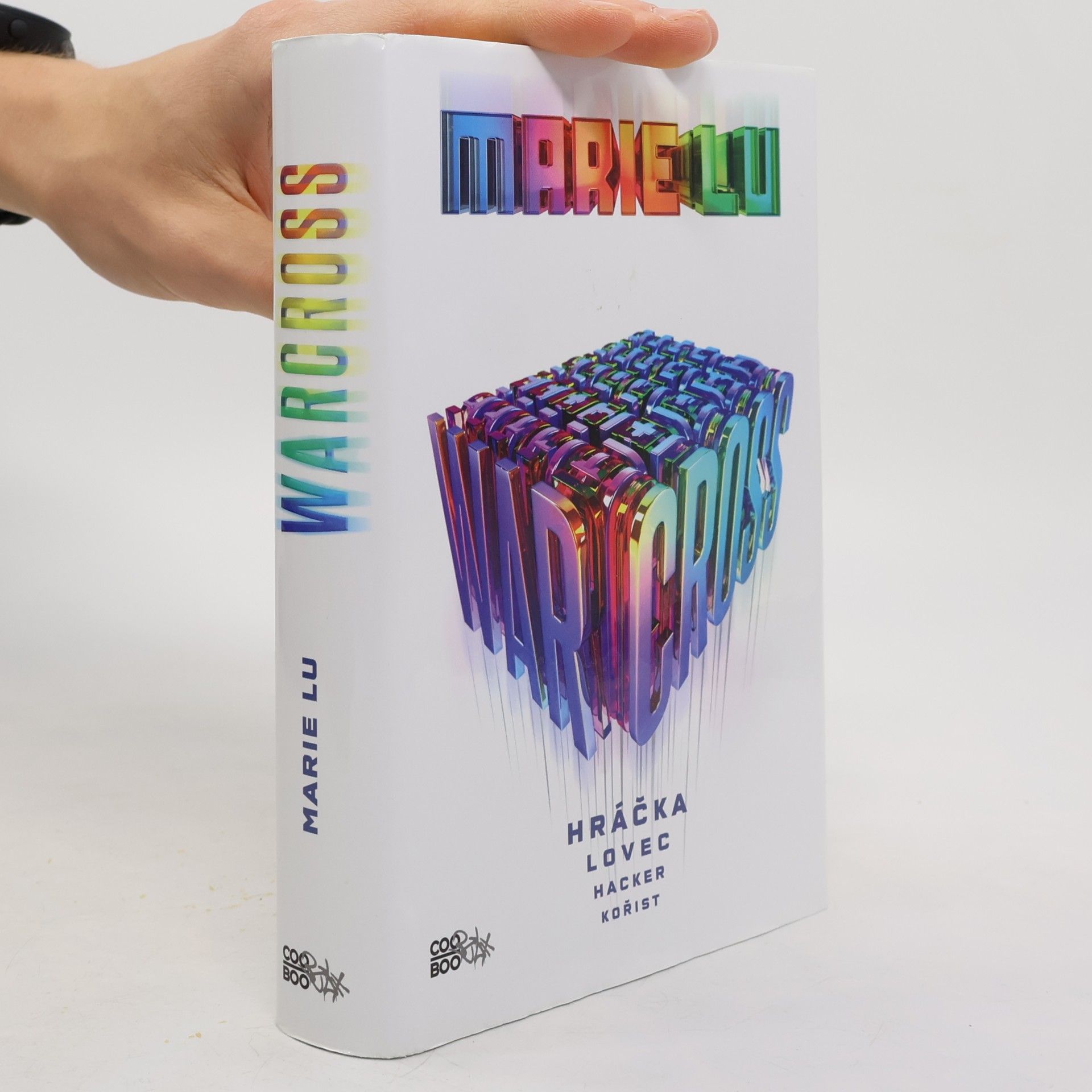 Marie Lu Warcross