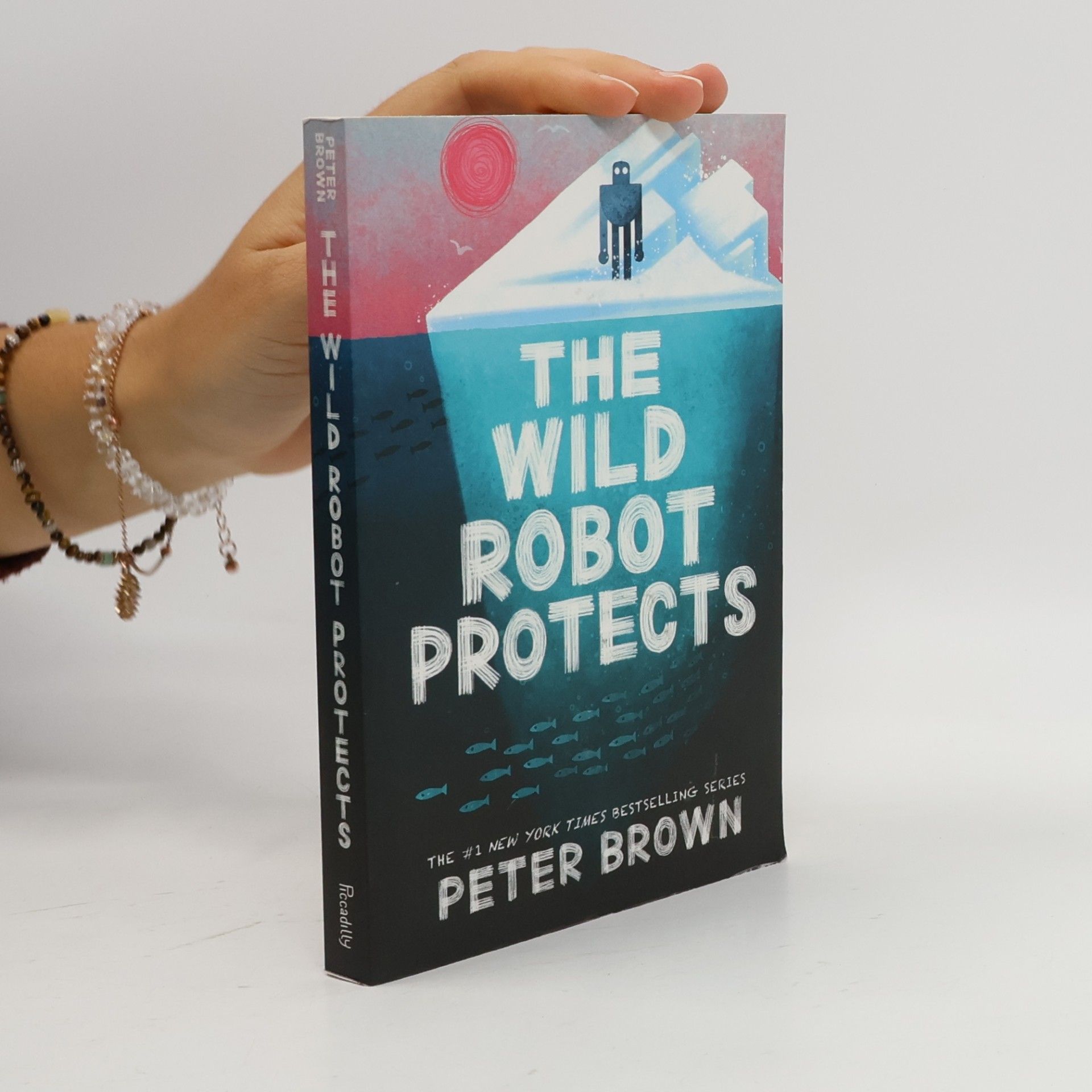 The Wild Robot Protects (The Wild Robot 3)