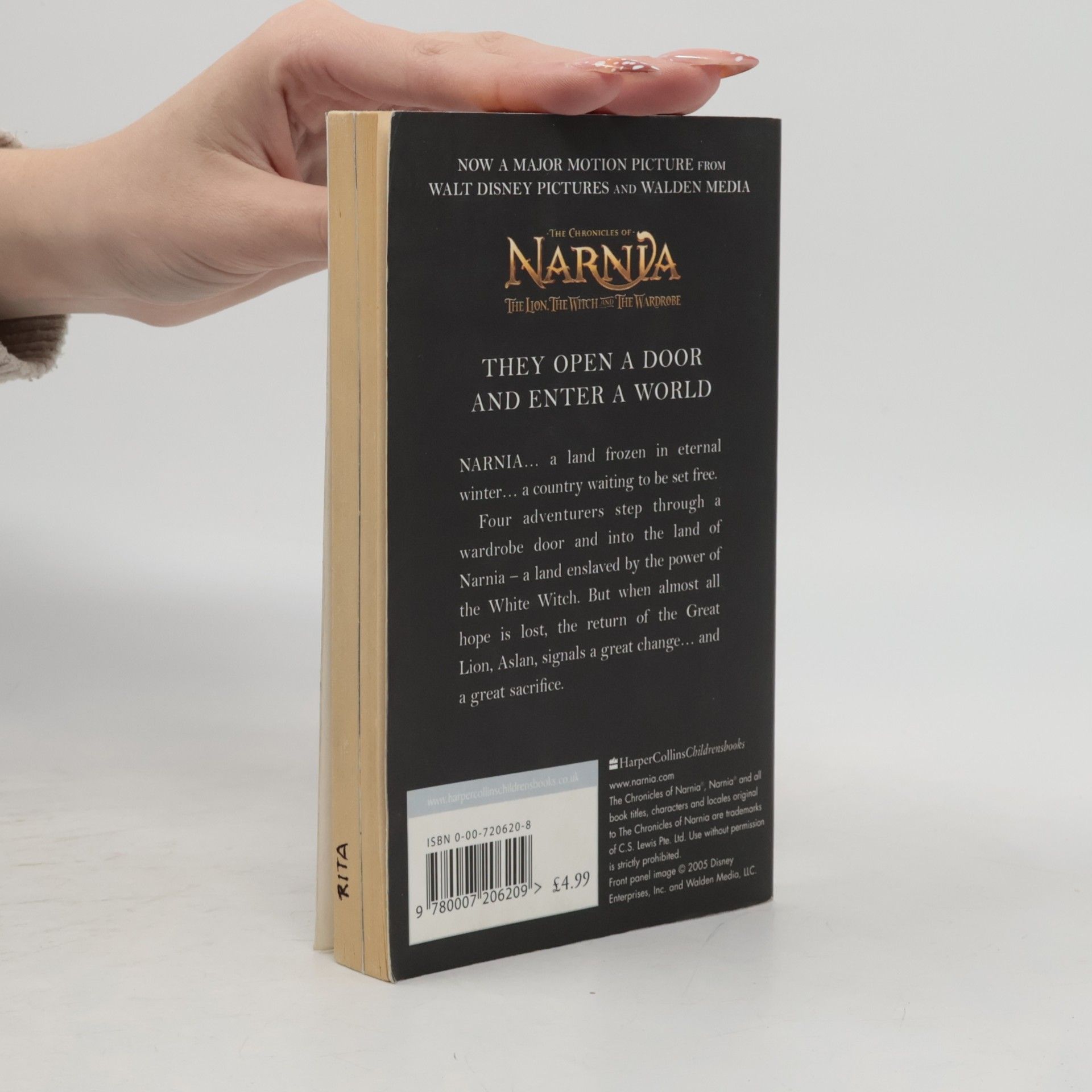 C. S. Lewis The Chronicles of Narnia: The Lion, The Witch and The Wardrobe