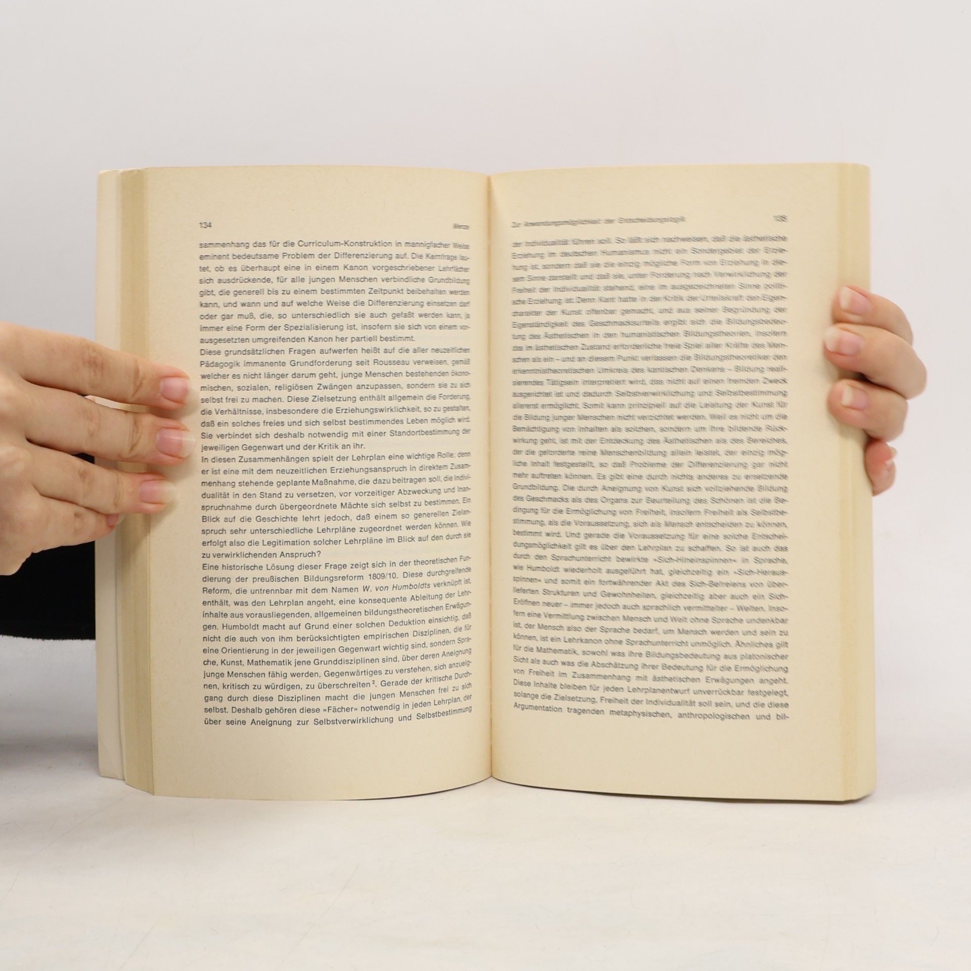 Frank Achtenhagen Curriculumrevision