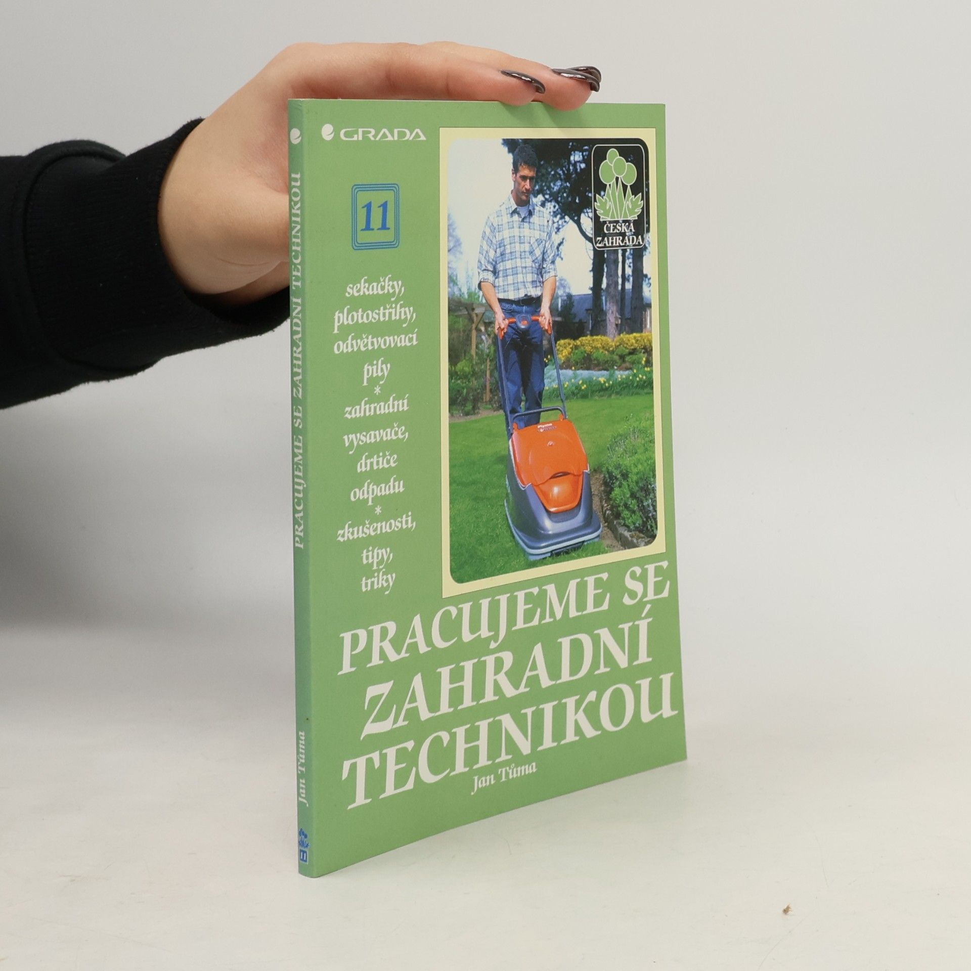 Pracujeme se zahradní technikou