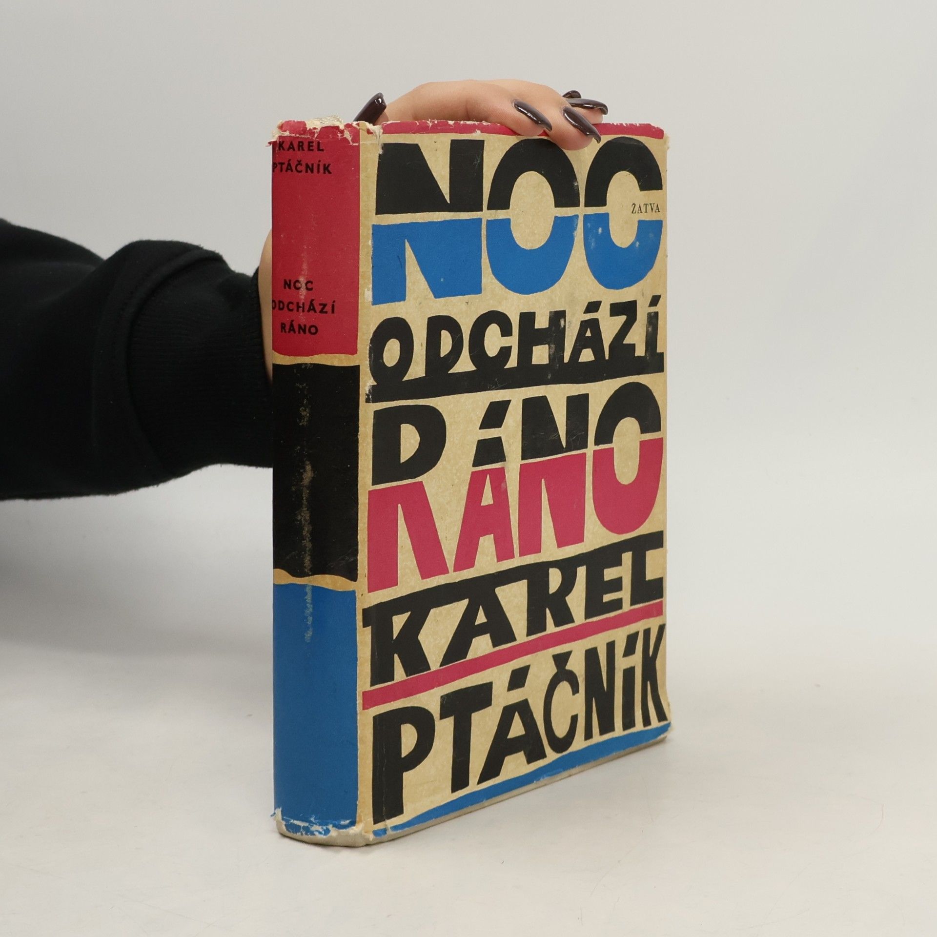 Karel Ptáčník Noc odchází ráno