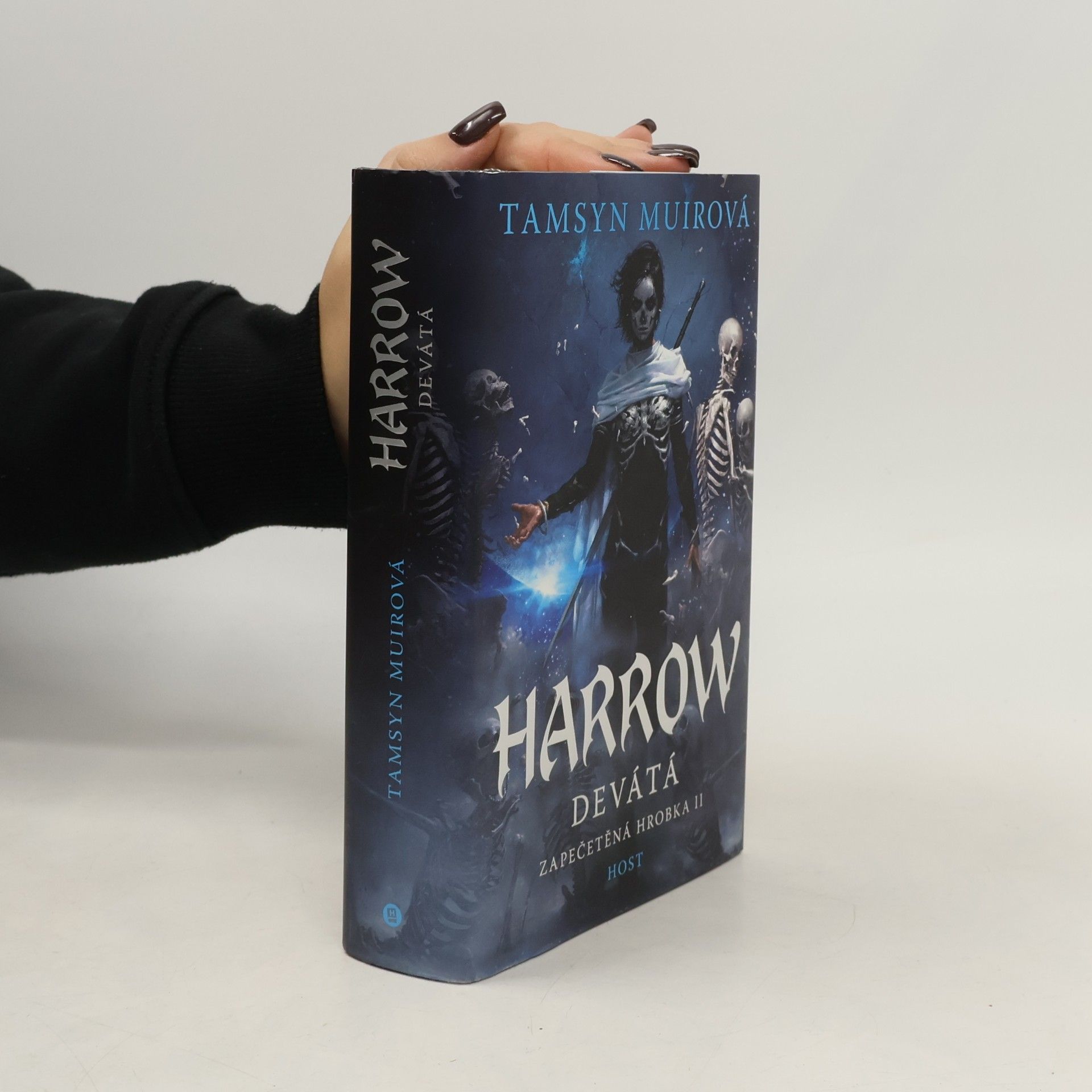 Harrow Devátá