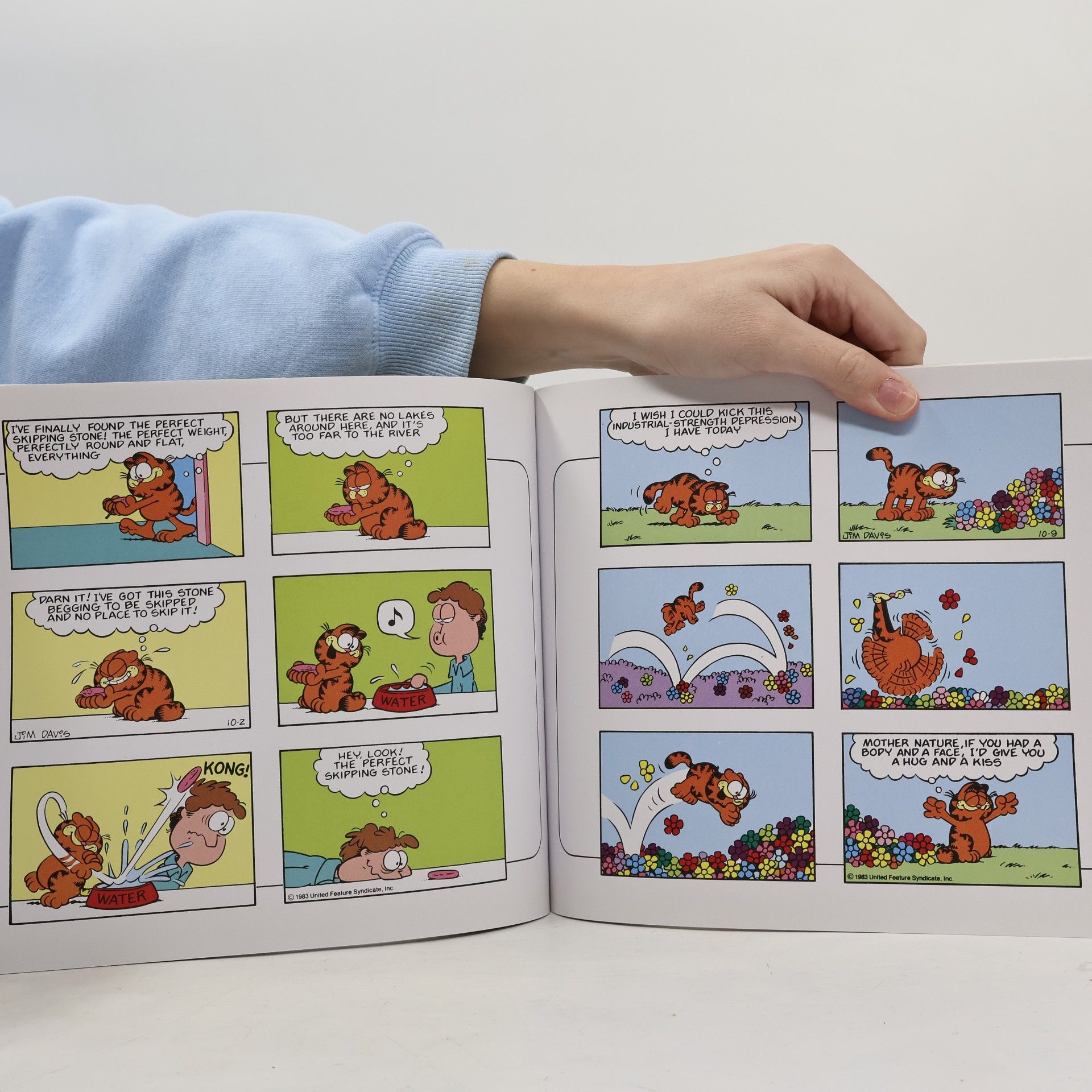 Autores varios Garfield Treasury ..03
