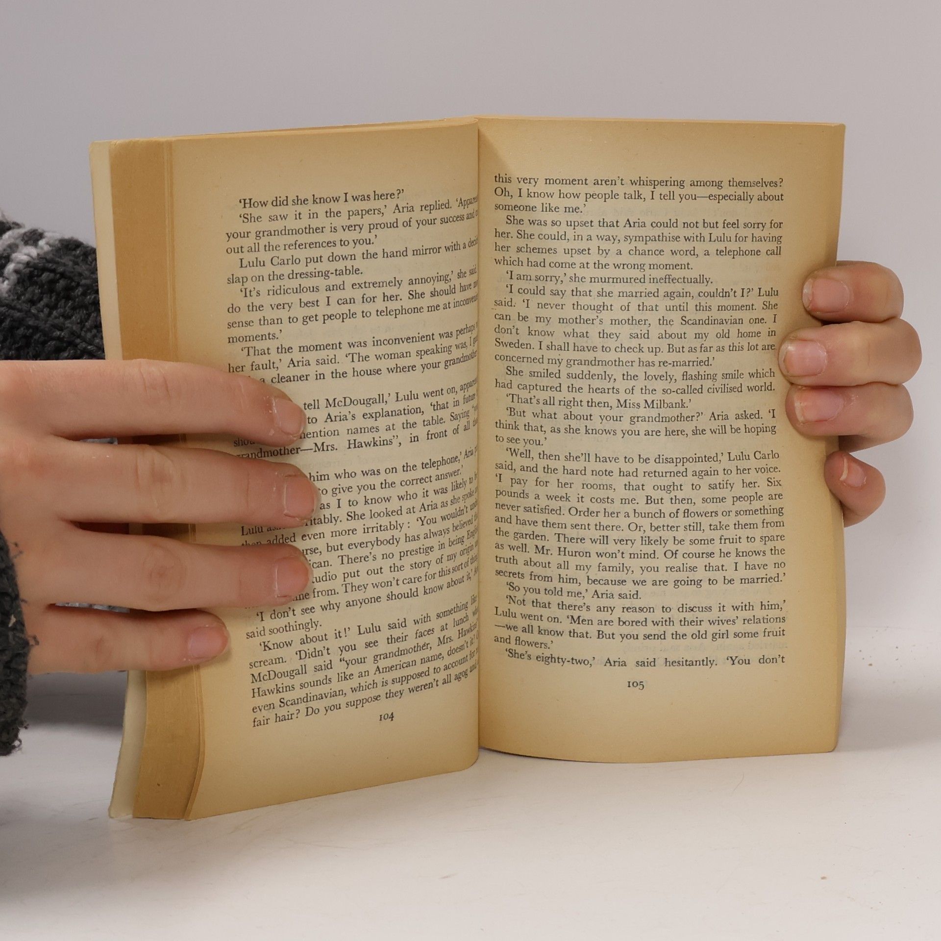 Barbara Cartland Love Forbidden