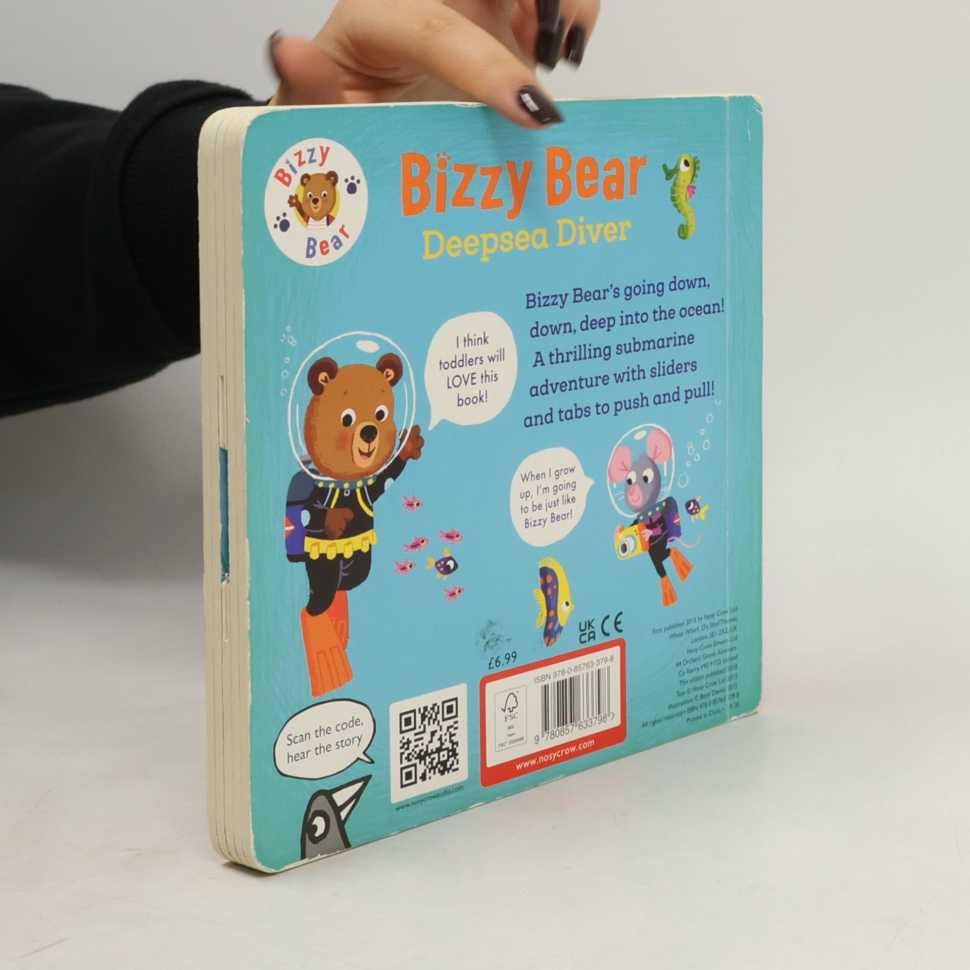 Benji Davies Bizzy Bear Deepsea Diver