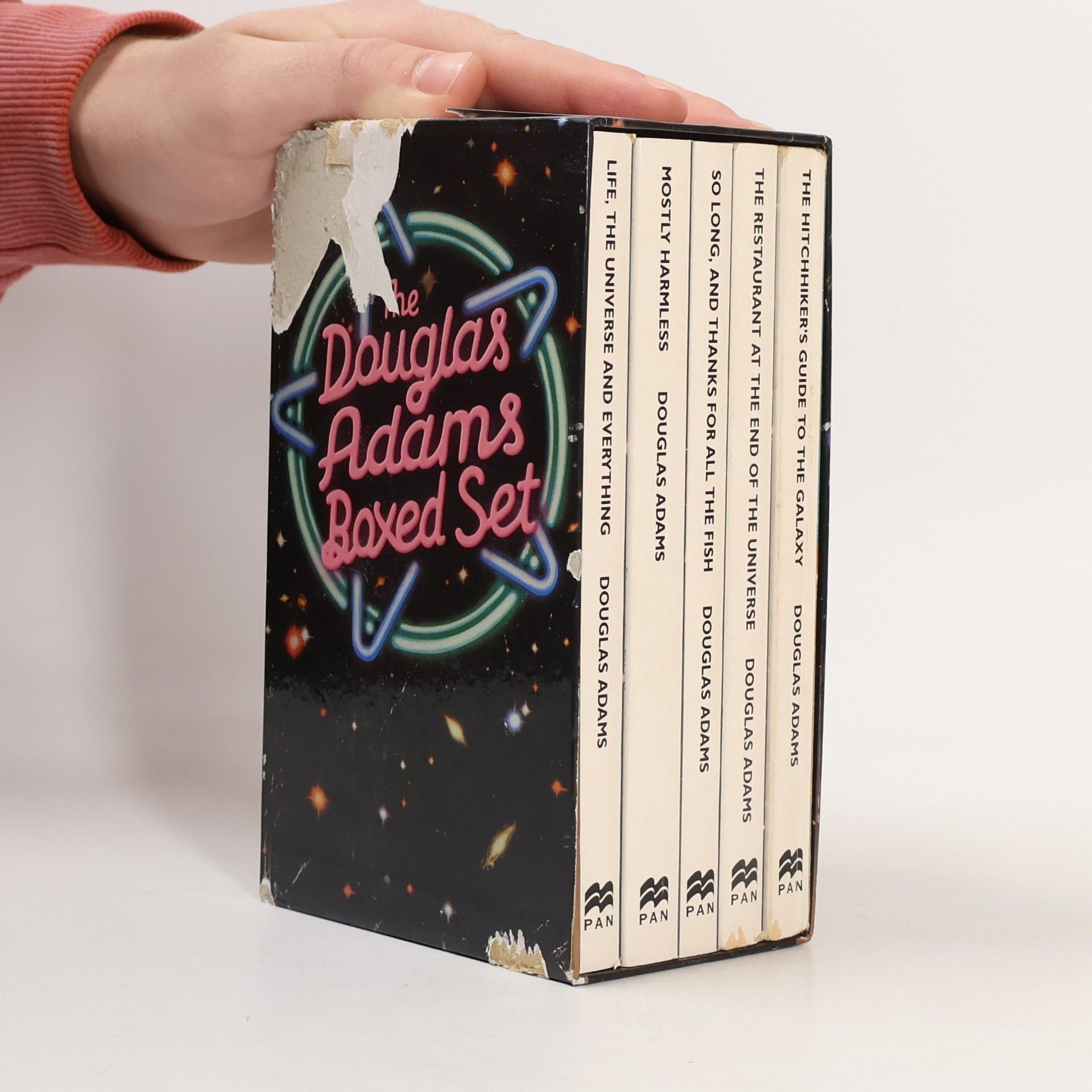 Douglas Adams The Hitchhiker's Guide to the Galaxy 1-5