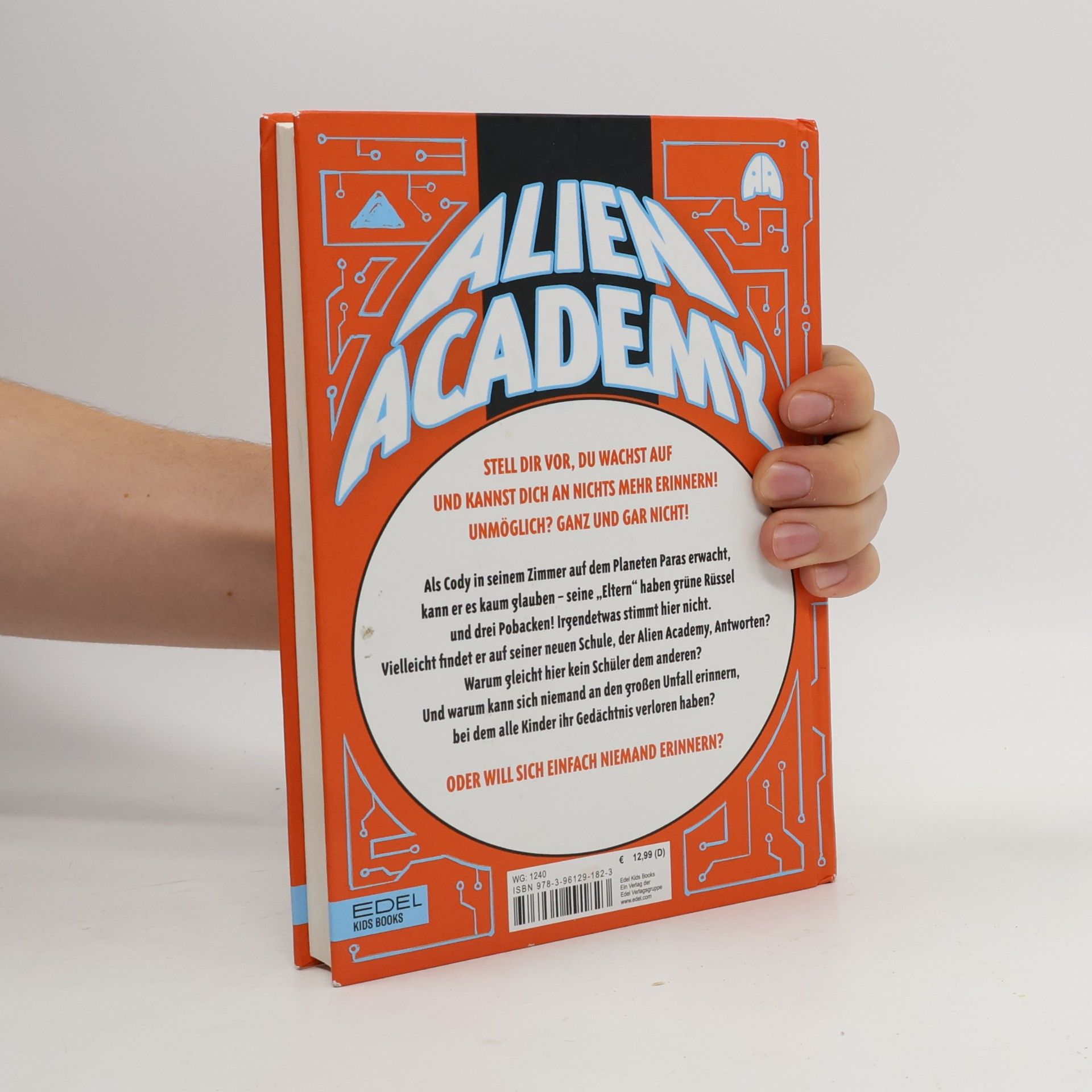 Jochen Till Alien Academy