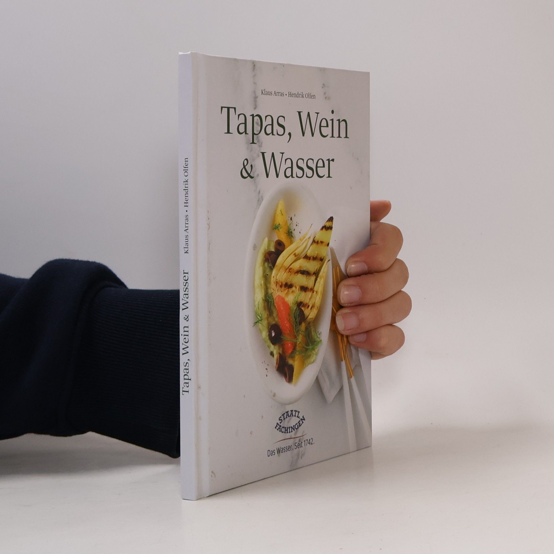 Tapas, Wein & Wasser