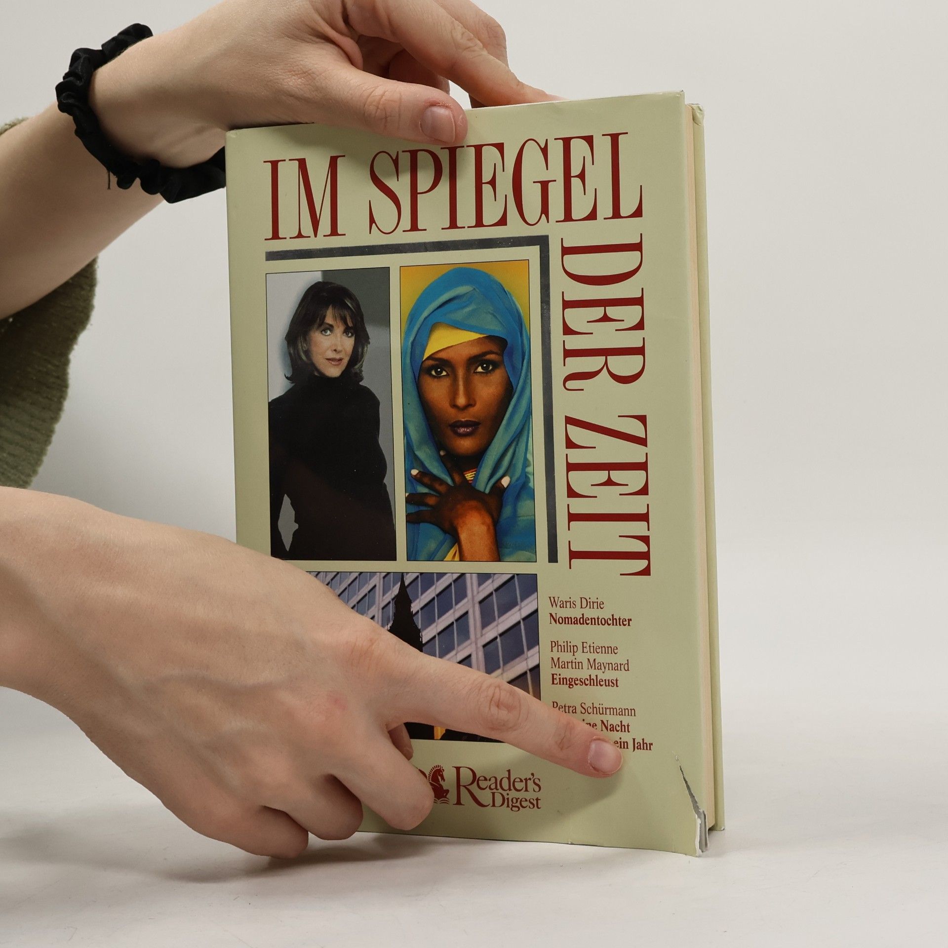 Waris Dirie Im Spiegel der Zeit. Nomadentochter. Eingeschleust. Und eine Nacht vergeht wie ein Jahr