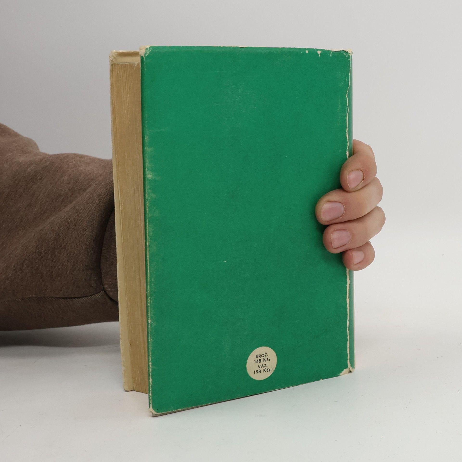 Karel Tauš Slovník cizích slov, zkratek, novinářských šifer, pseudonymů a časopisů pro čtenáře novin