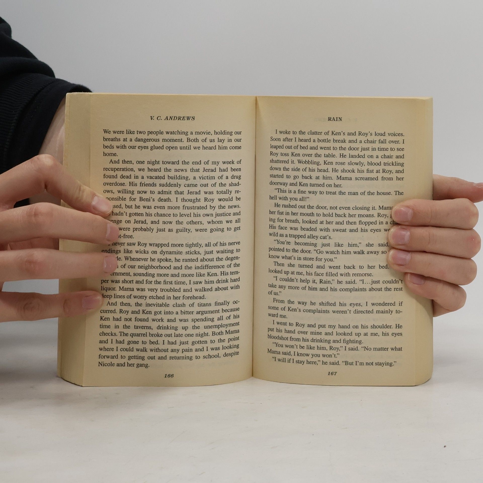 V. C. Andrews Hudson - 1: Rain