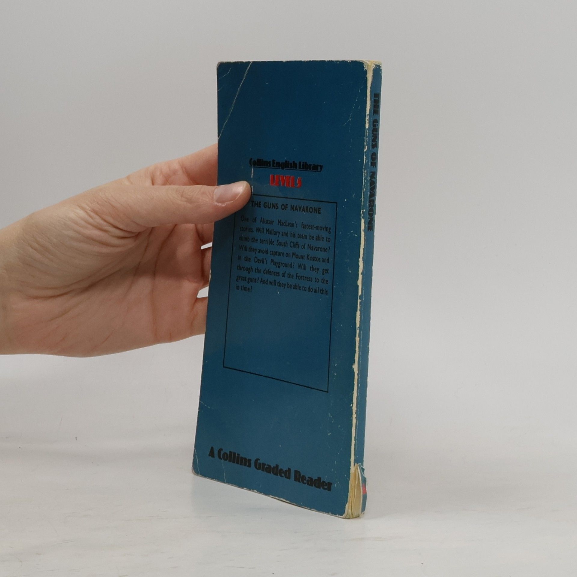 Alistair MacLean Collins English Library: The Guns of Navarone
