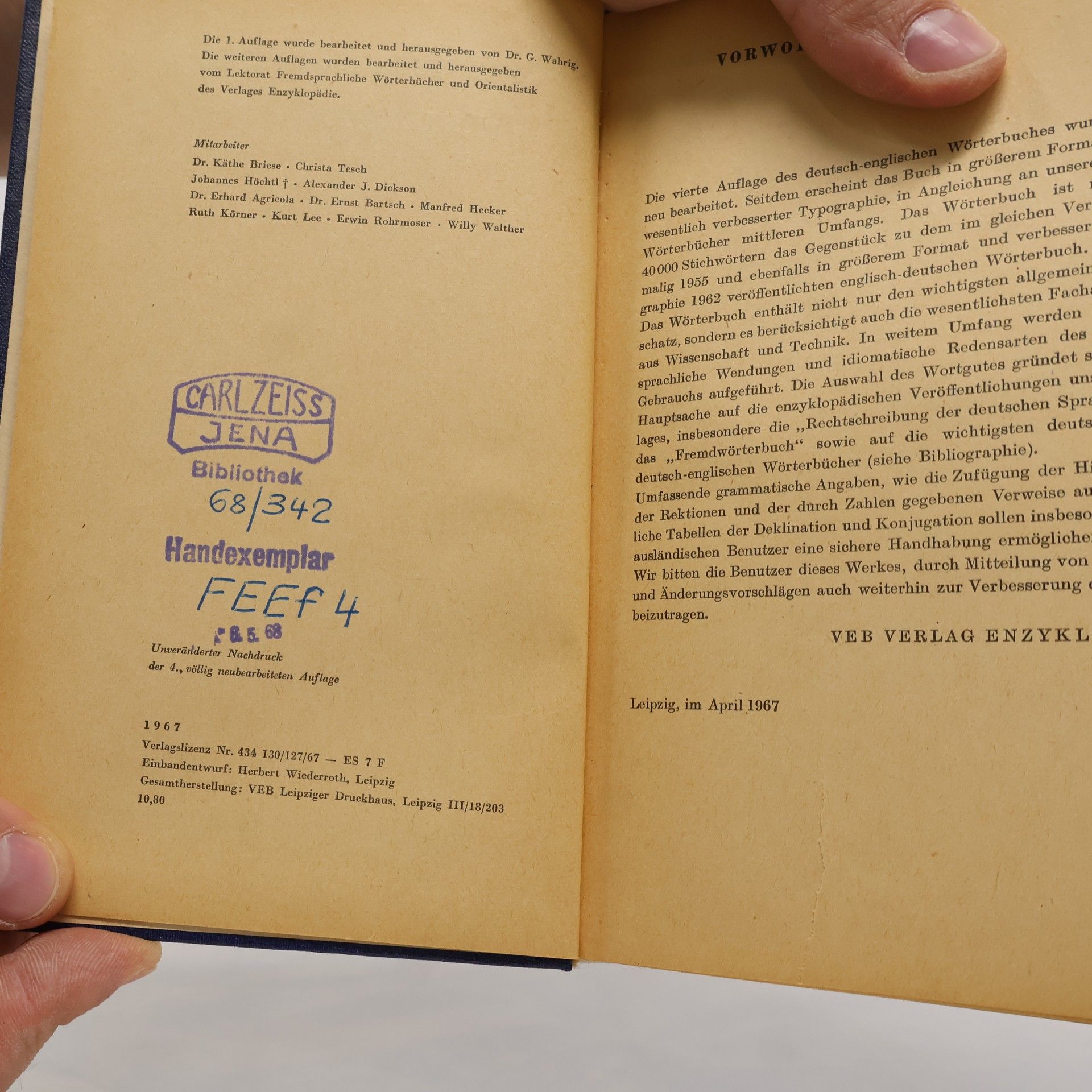 Various authors Wörterbuch