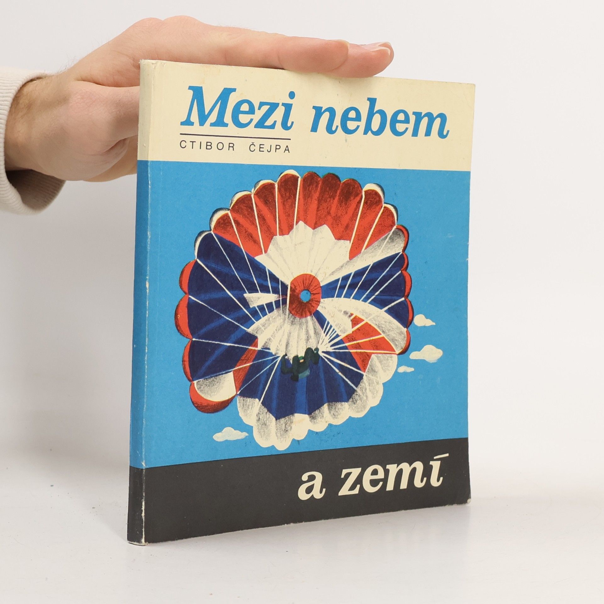 Mezi nebem a zemí