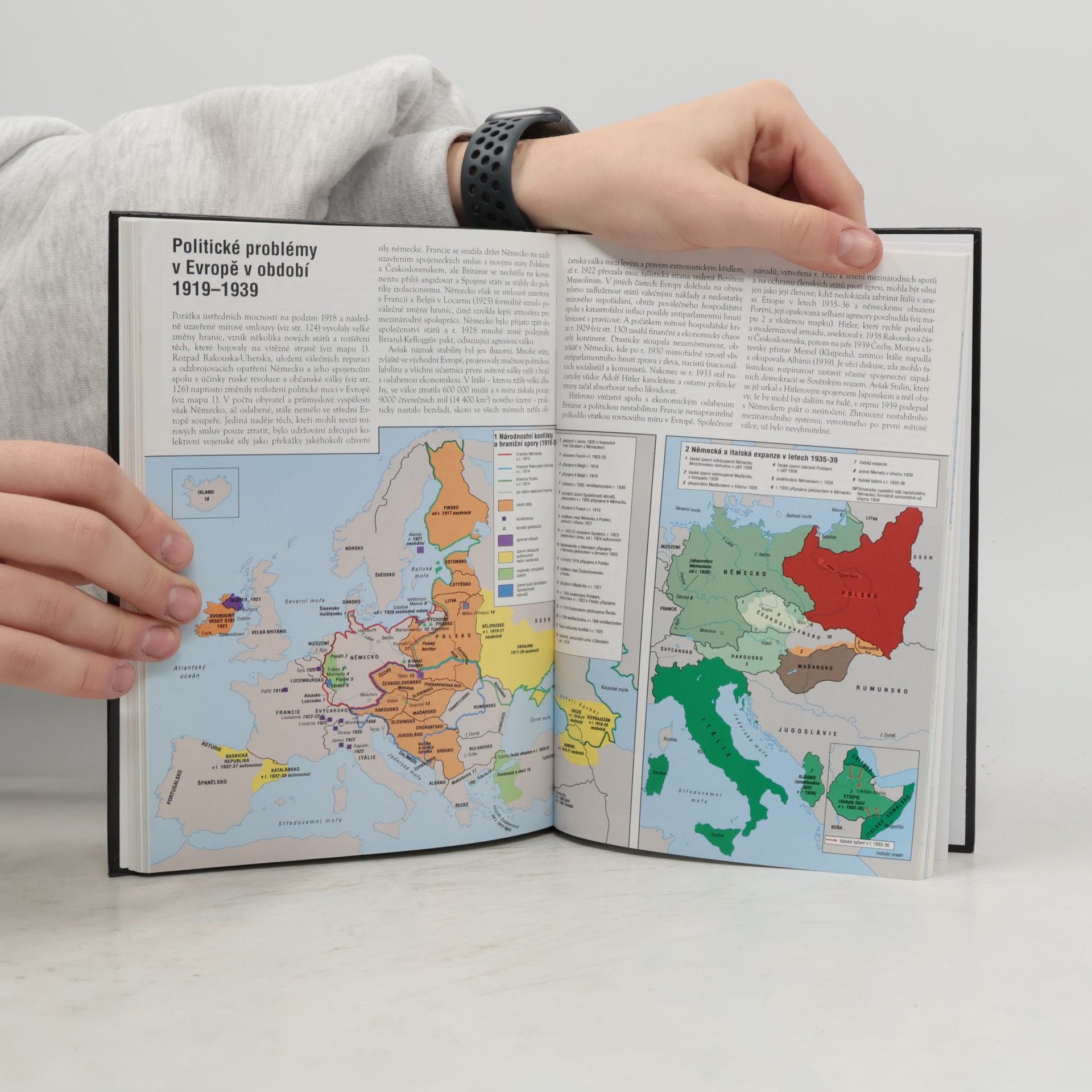 Geoffrey Parker Atlas světových dějin