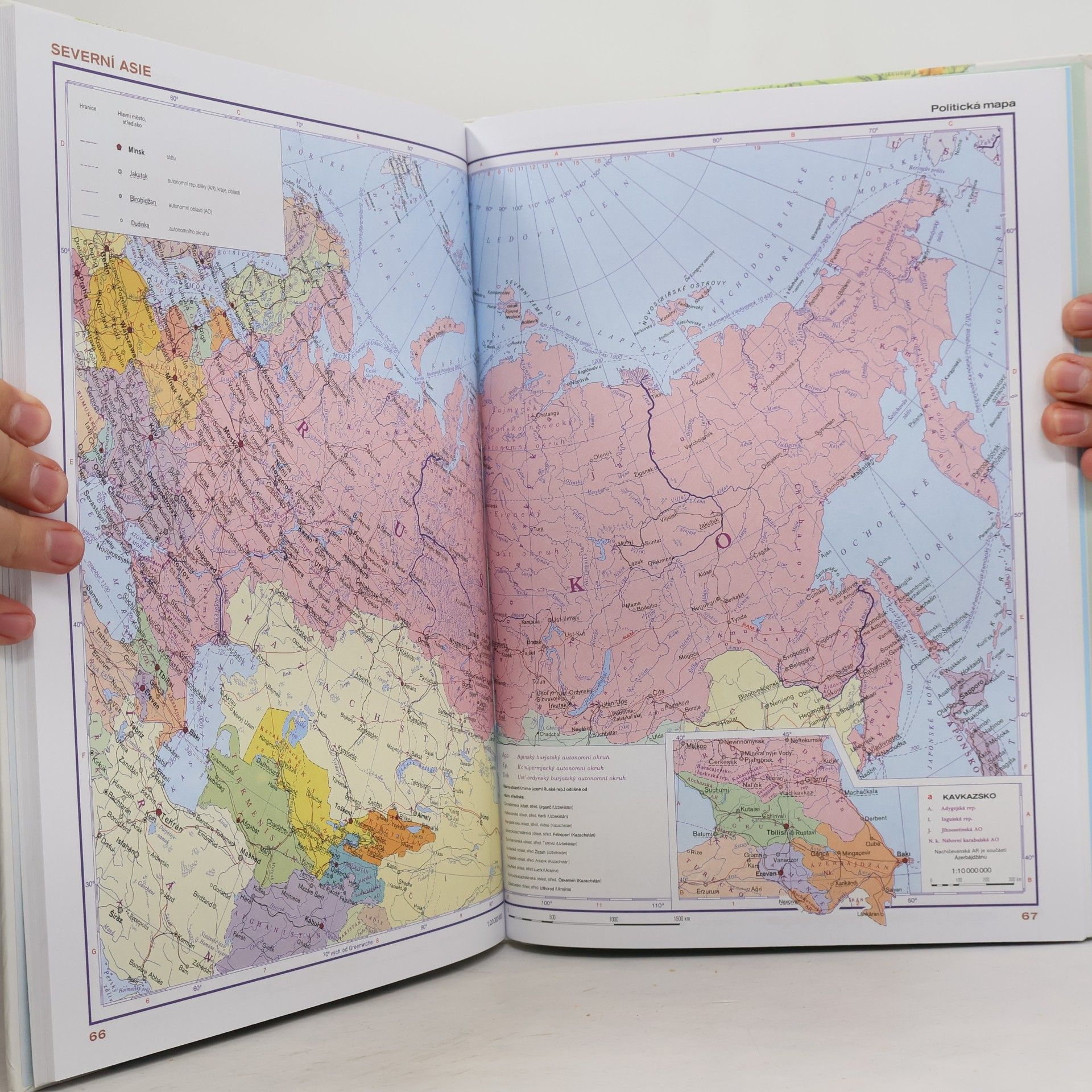 Various authors Školní atlas světa