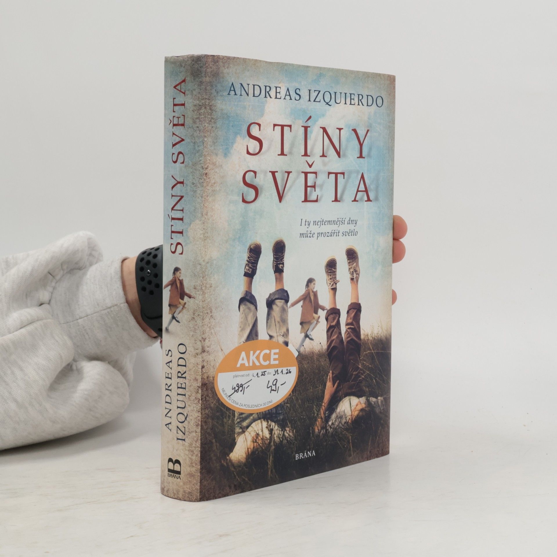 Andreas Izquierdo Stíny světa