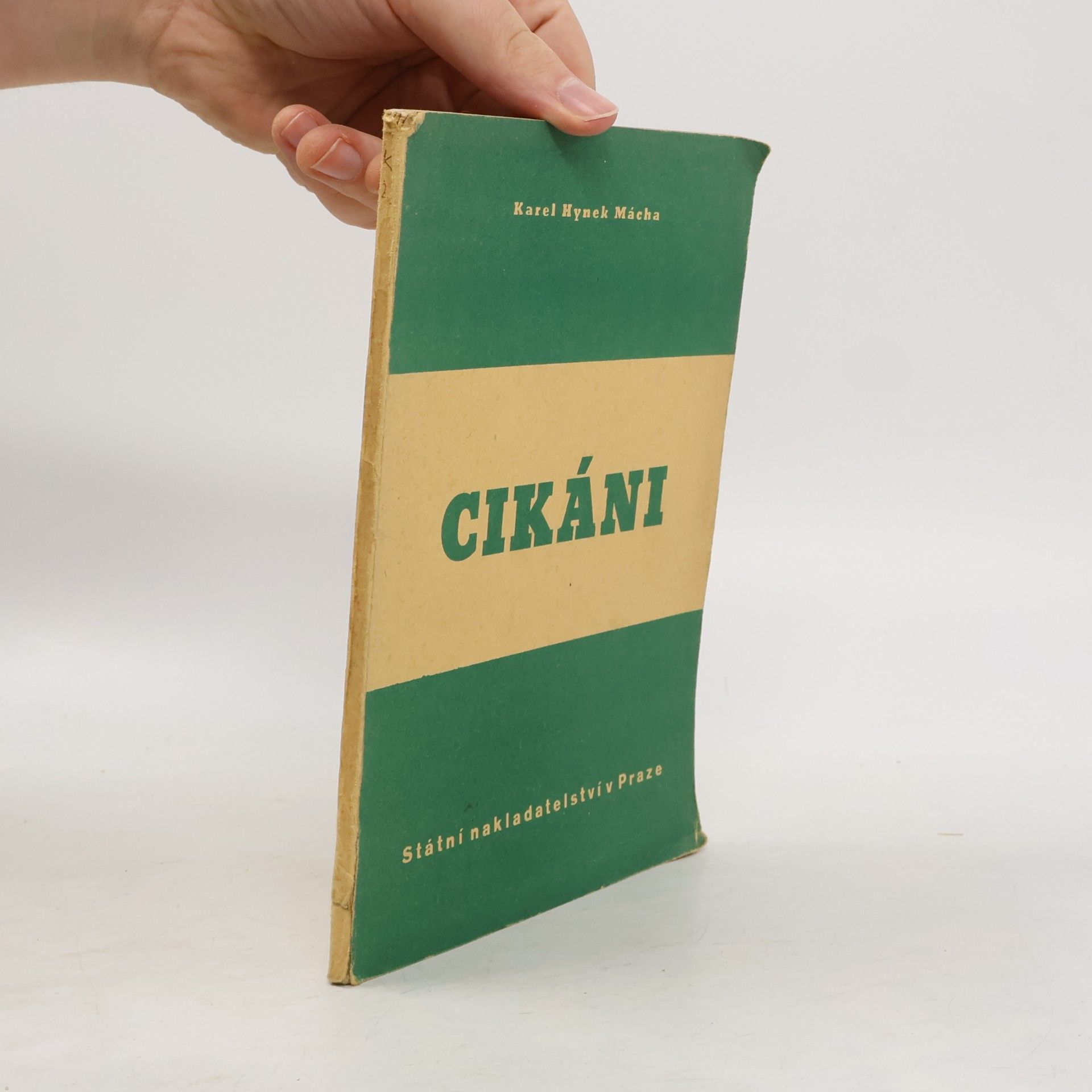 Cikáni