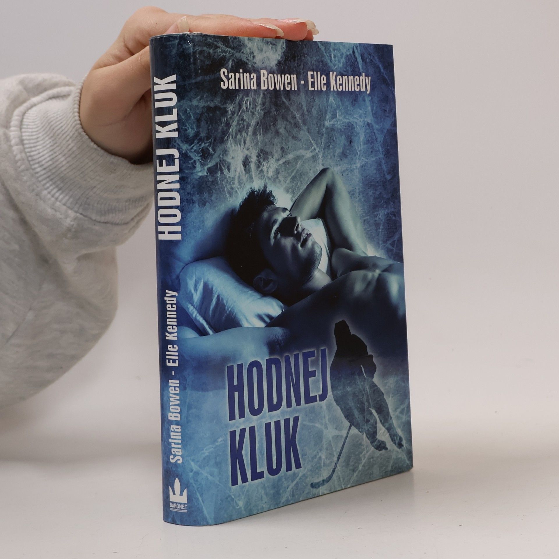 Elle Kennedy Hodnej kluk