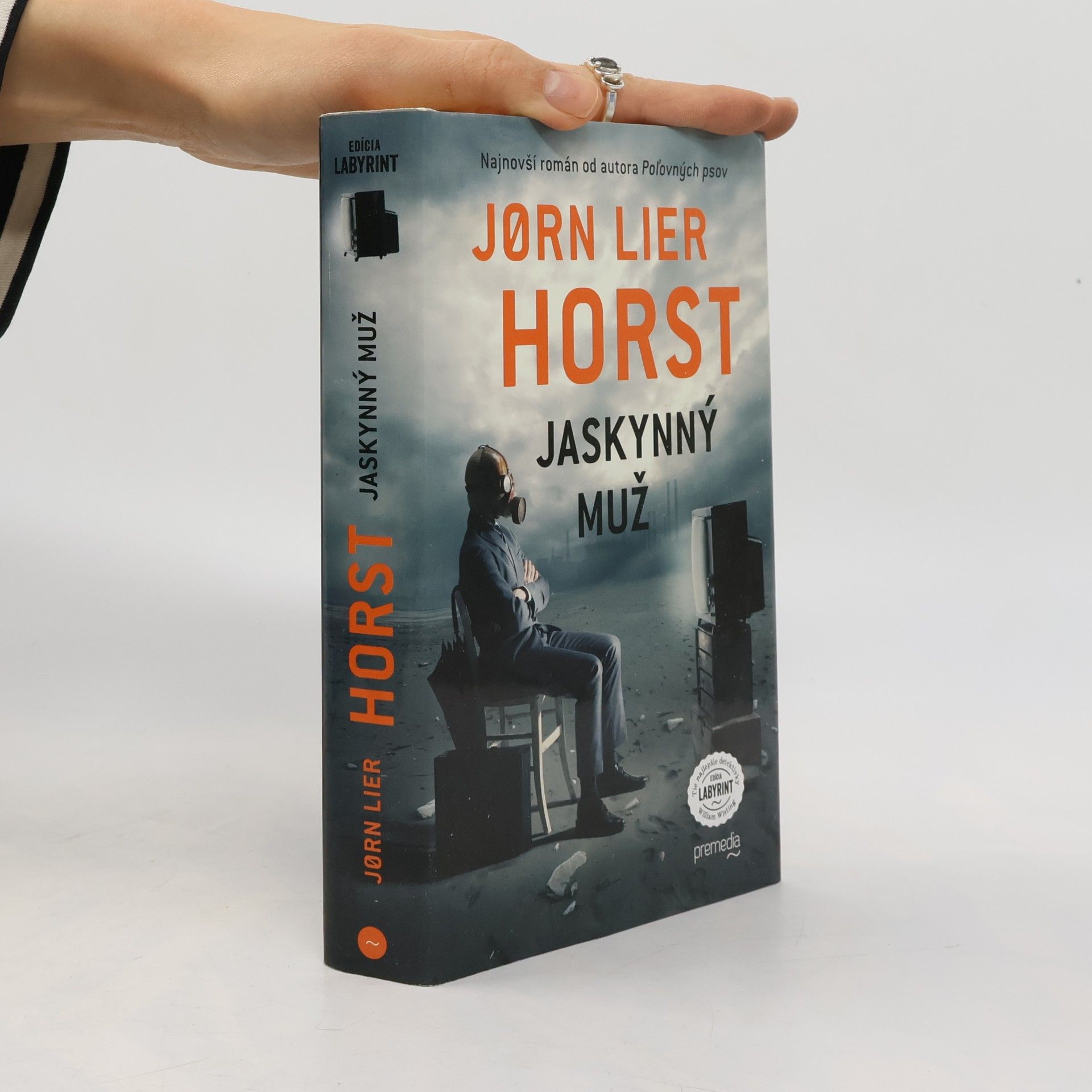 Jorn Lier Enger Thomas Horst Jaskynný muž