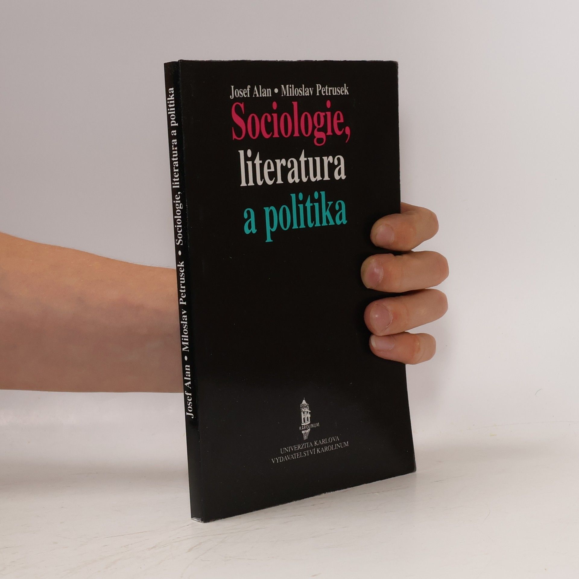 Sociologie, literatura a politika