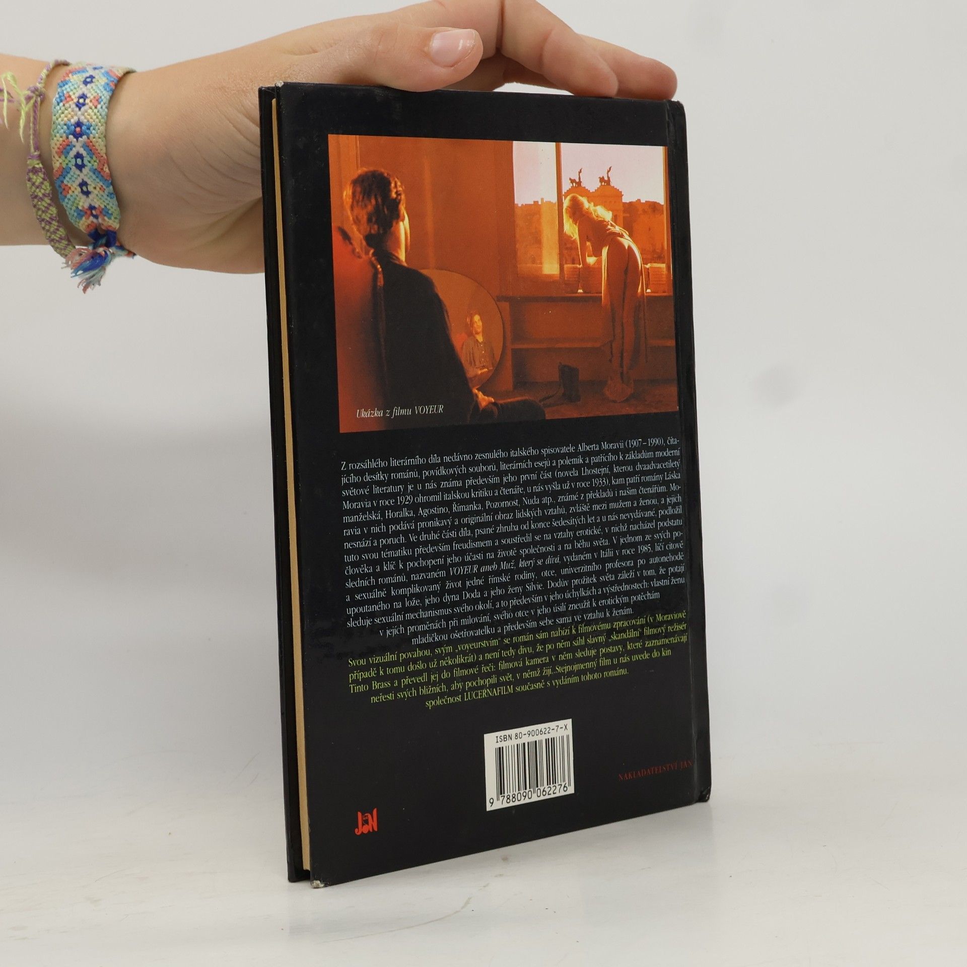 Alberto Moravia Voyeur, aneb, Muž, který se dívá