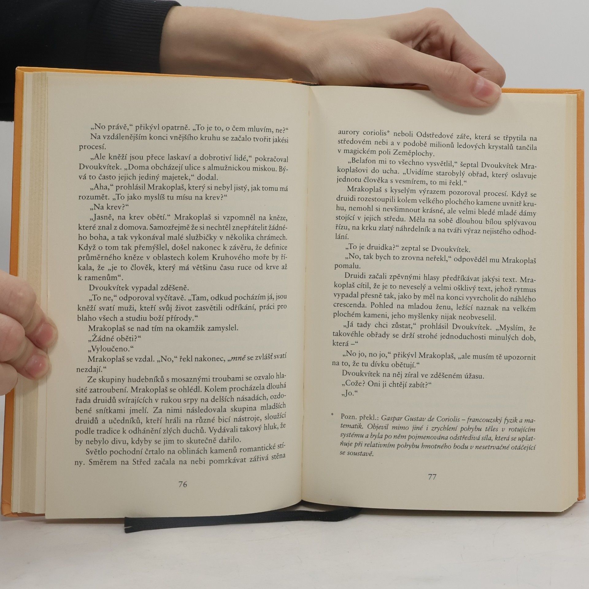 Terry Pratchett Lehké fantastično