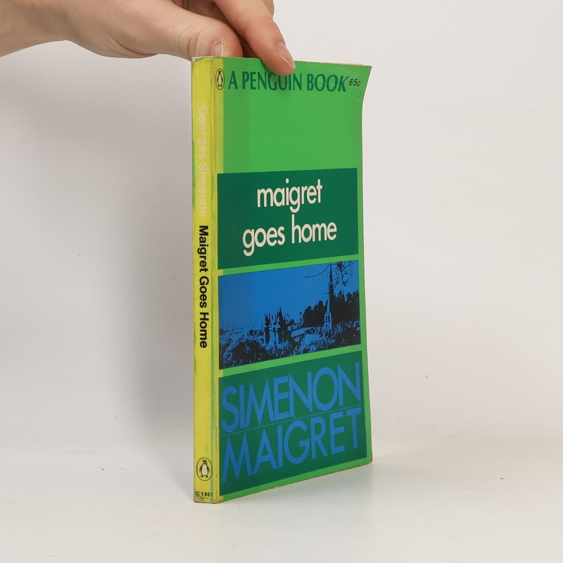 Georges Simenon Maigret Goes Home